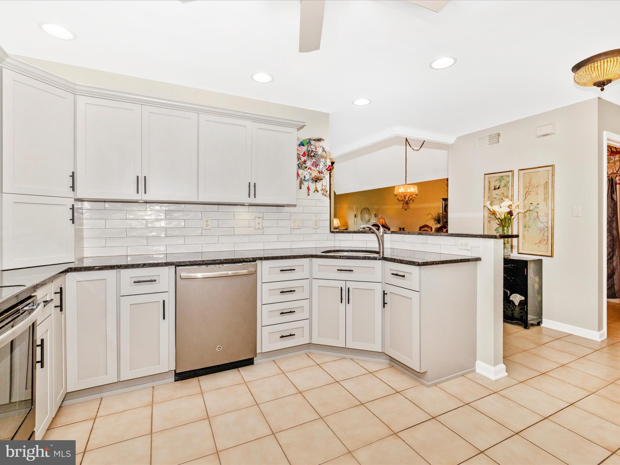 PENN NATIONAL ESTATES - Residential