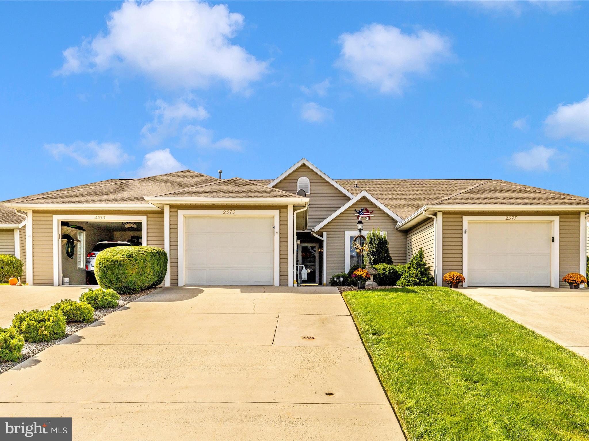 PENN NATIONAL ESTATES - Residential