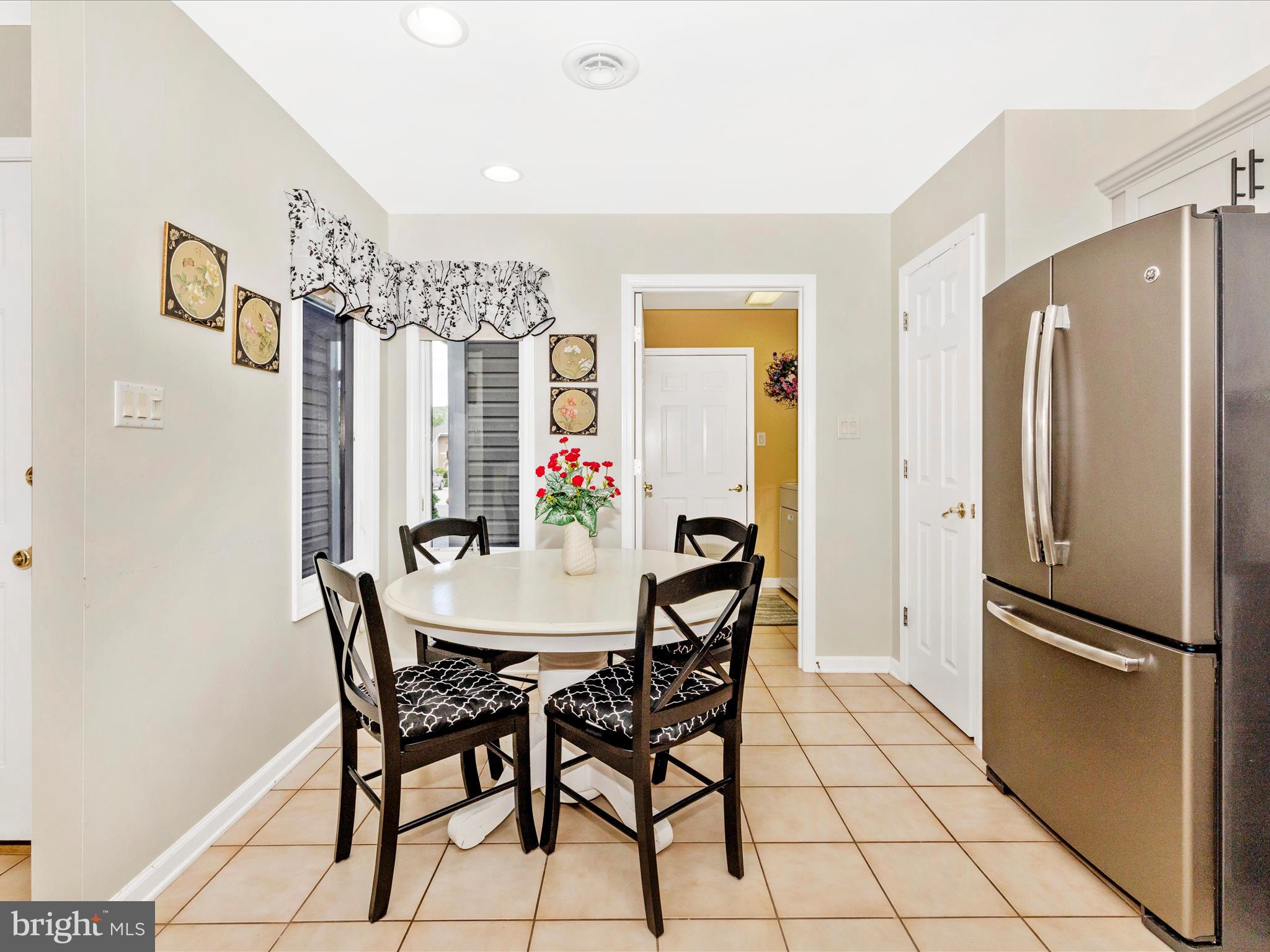 PENN NATIONAL ESTATES - Residential