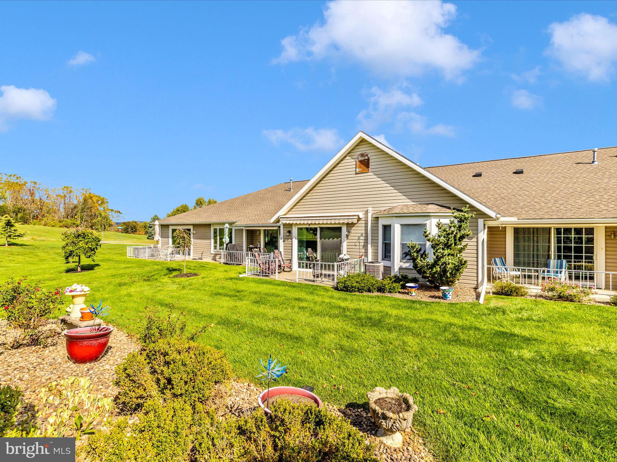 PENN NATIONAL ESTATES - Residential