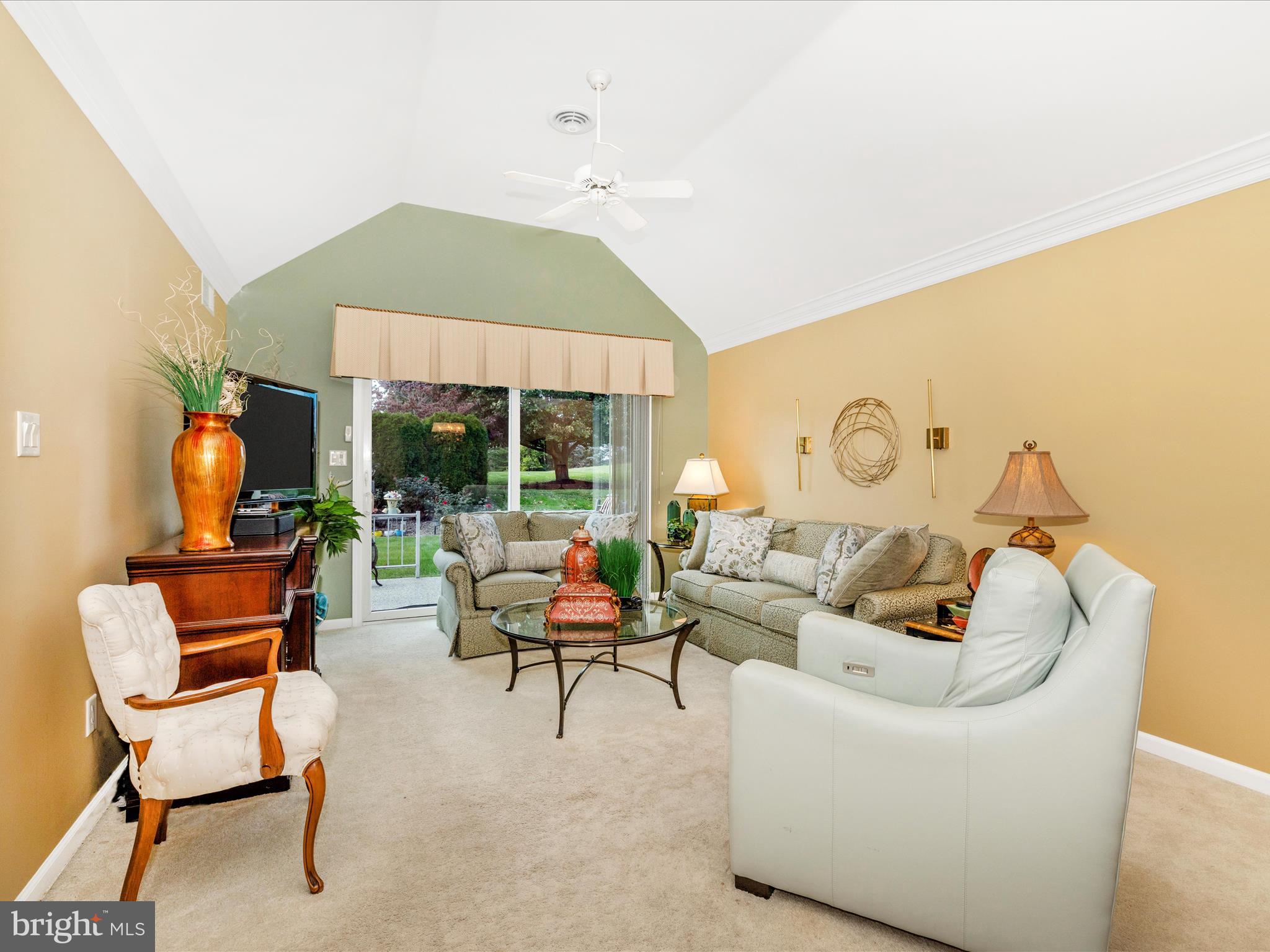 PENN NATIONAL ESTATES - Residential