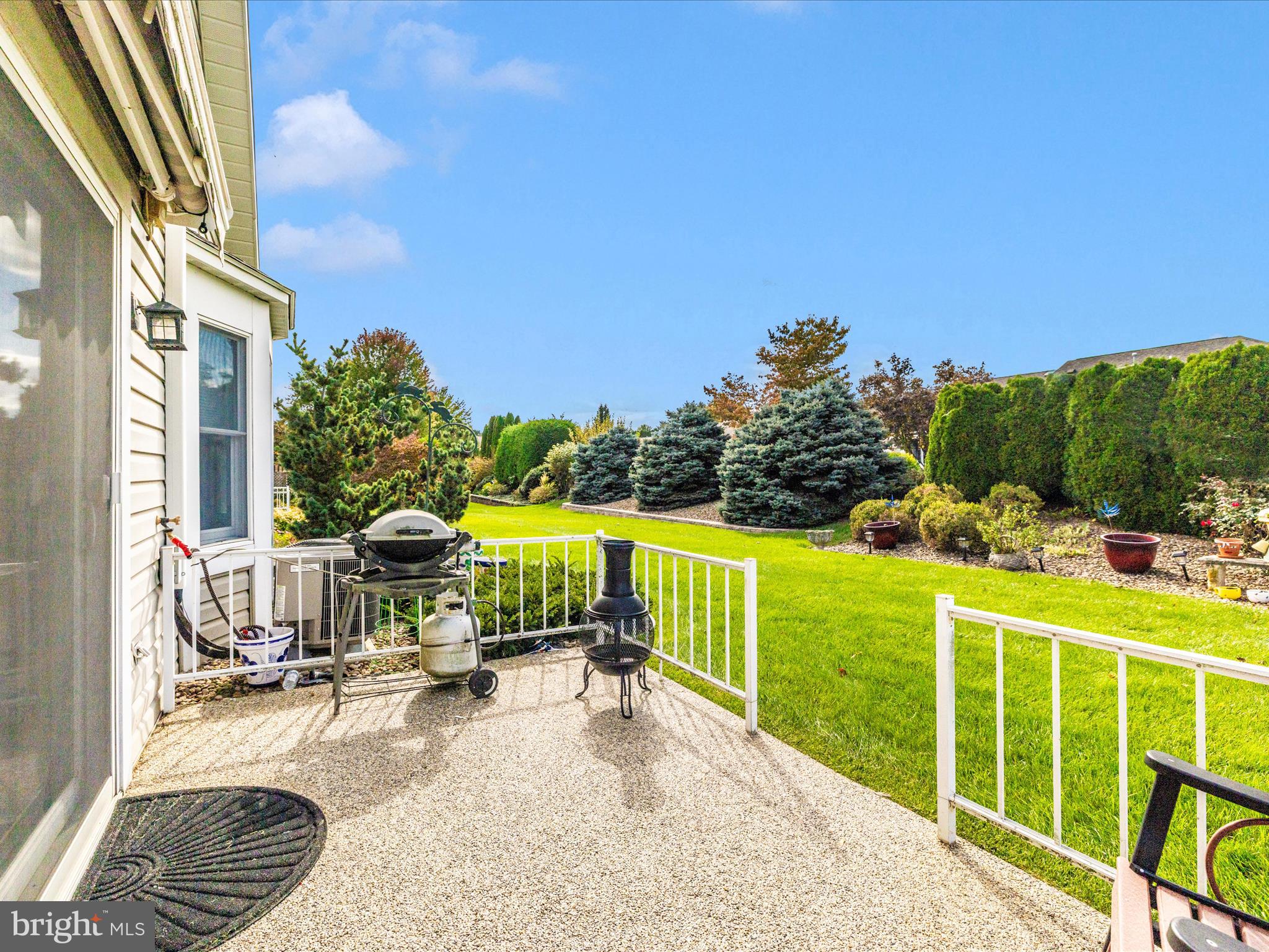 PENN NATIONAL ESTATES - Residential