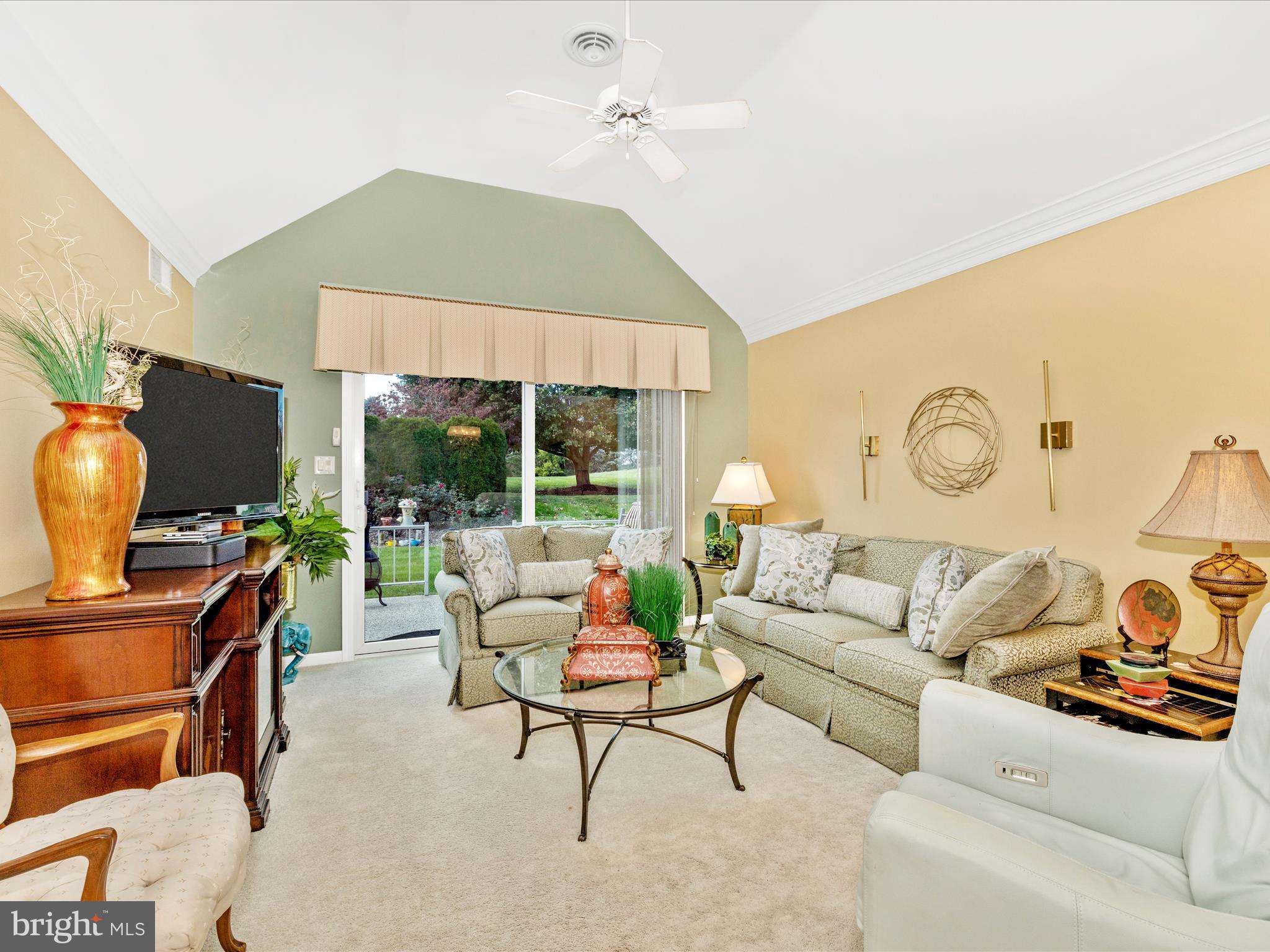 PENN NATIONAL ESTATES - Residential