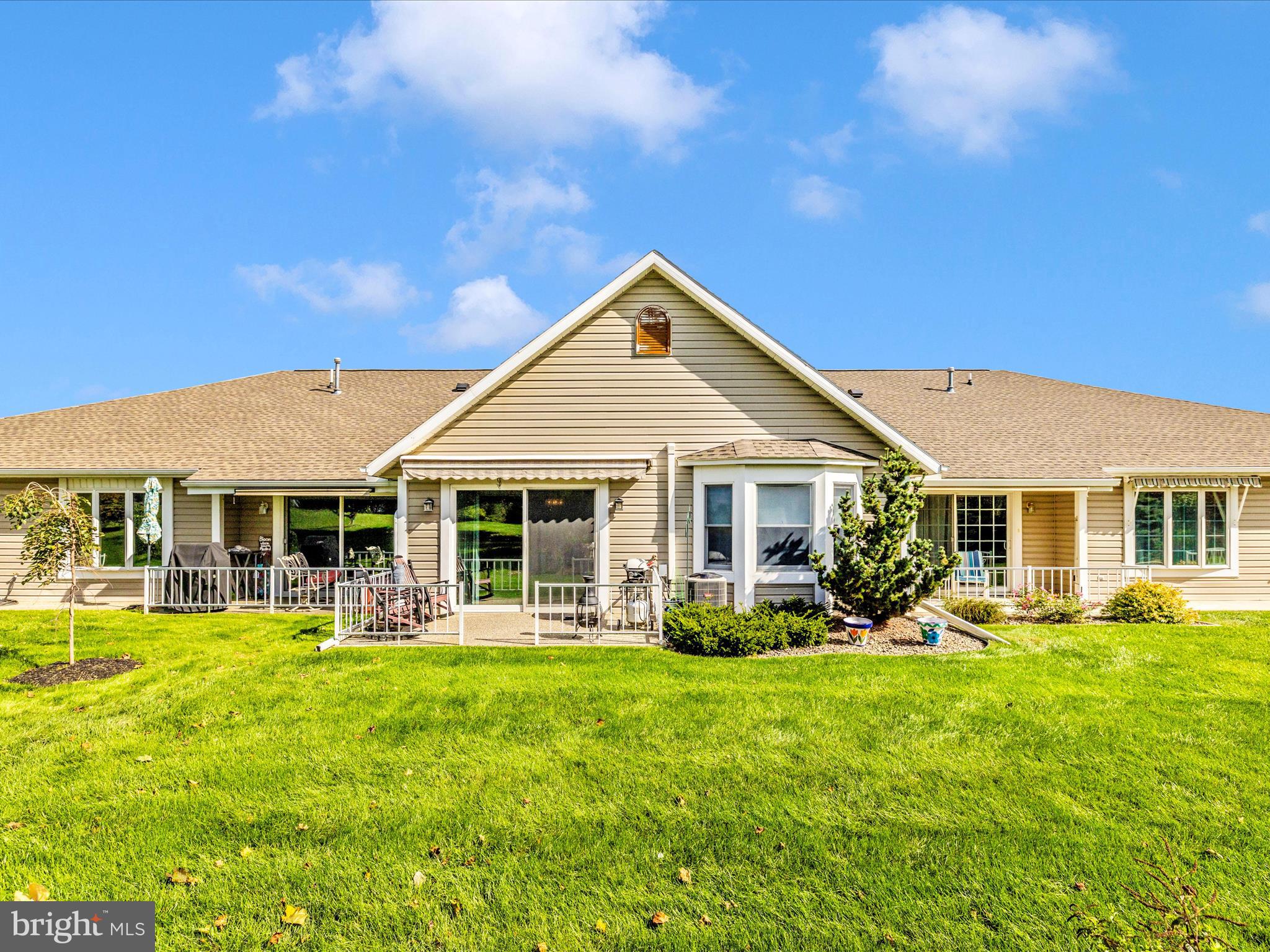 PENN NATIONAL ESTATES - Residential