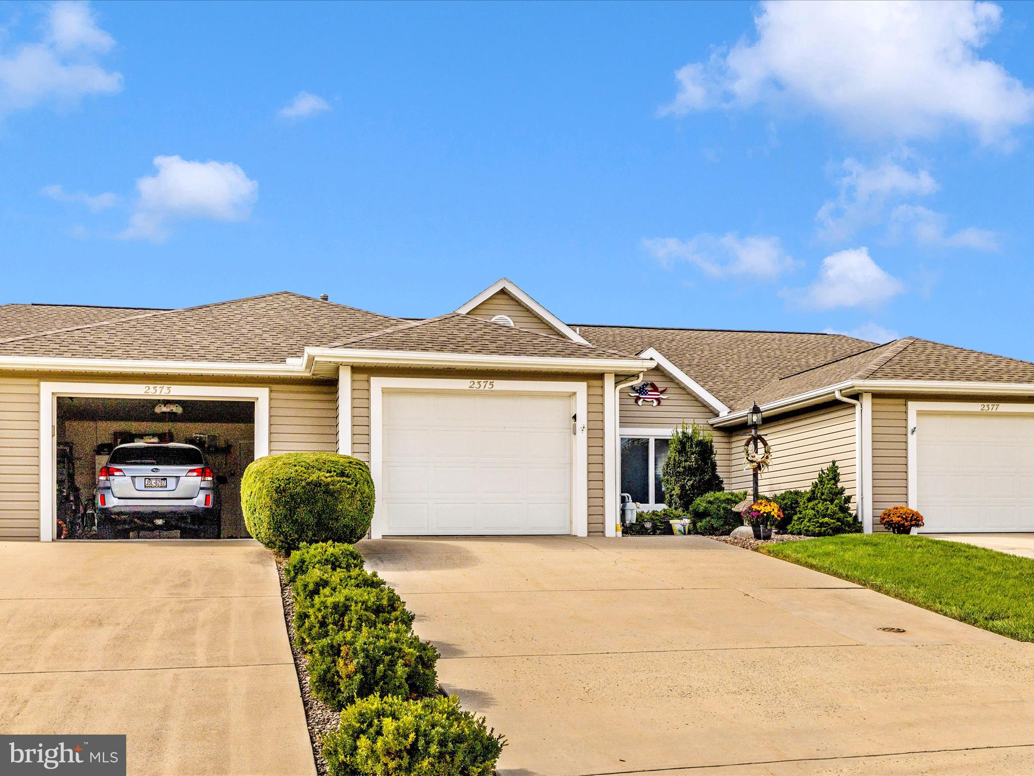 PENN NATIONAL ESTATES - Residential