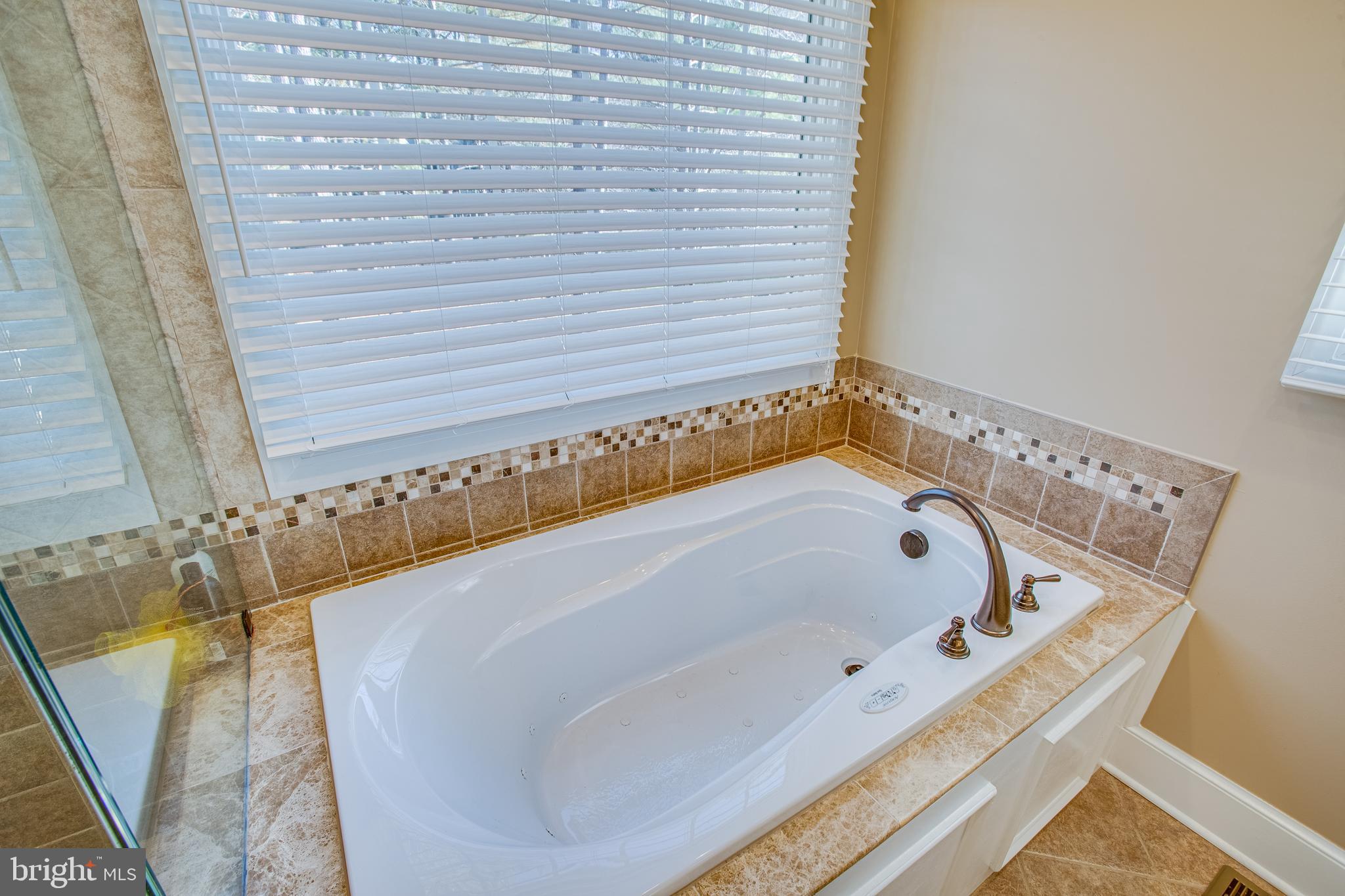 FAWN LAKE - Residential