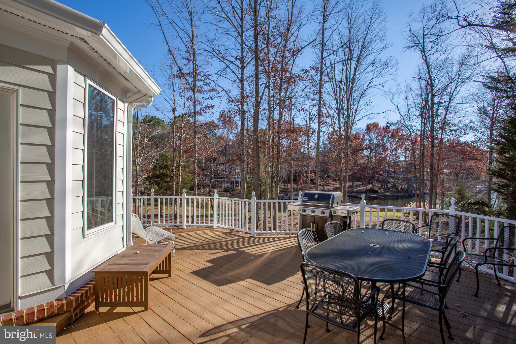 FAWN LAKE - Residential