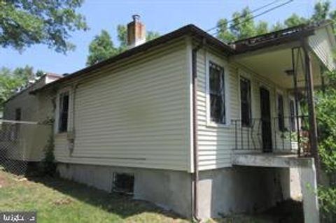 Photo of 4840 Hayes Street NE, WASHINGTON, DC 20019 (MLS # DCDC2227336) Photo of 4840 Hayes Street NE, WASHINGTON, DC 20019 (MLS # DCDC2227336)