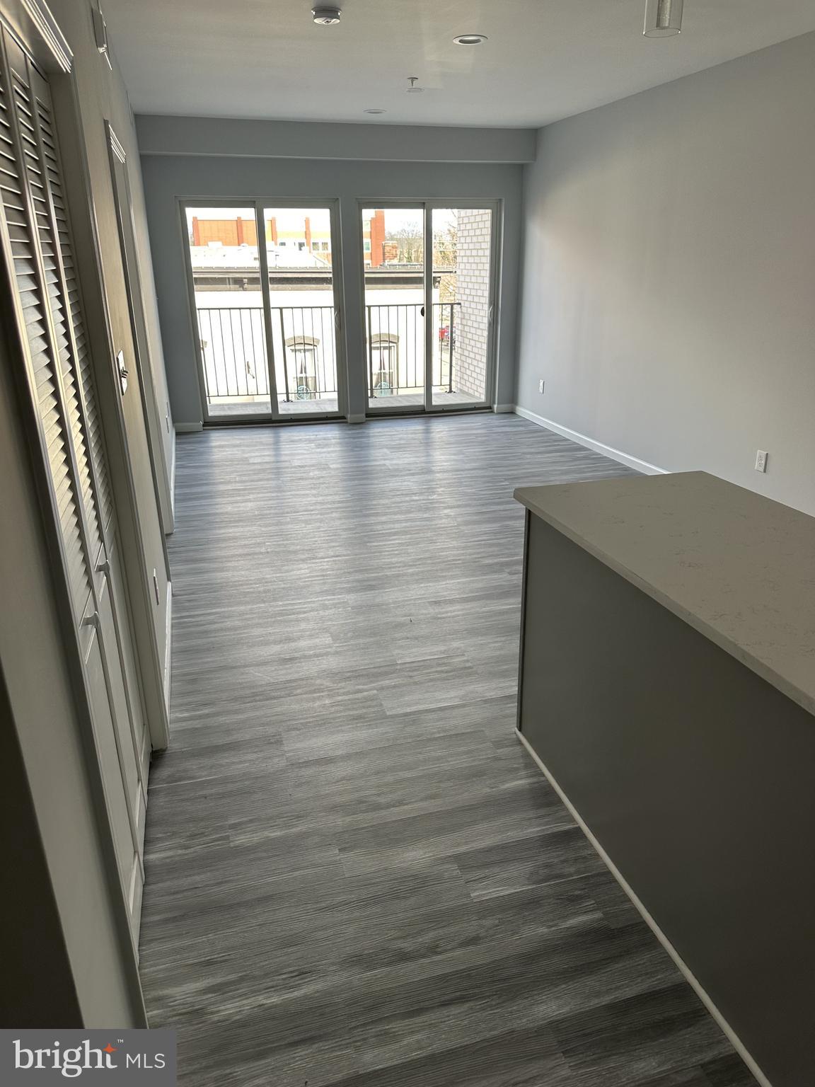 SIGNAL HILL - Residential Lease