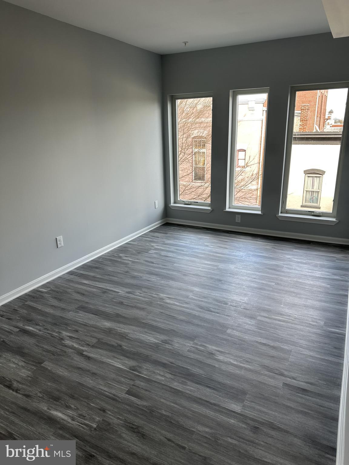 SIGNAL HILL - Residential Lease