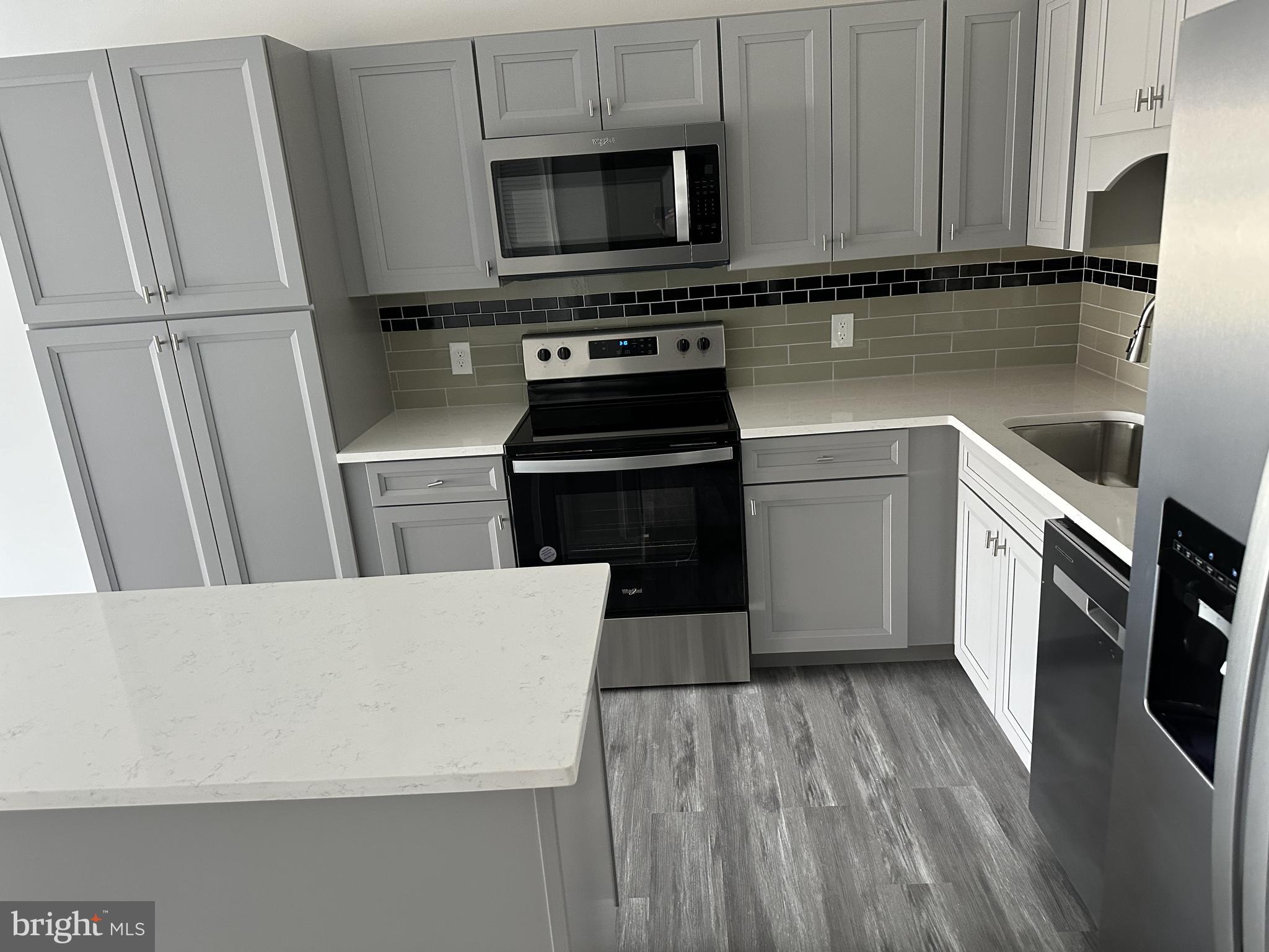 SIGNAL HILL - Residential Lease