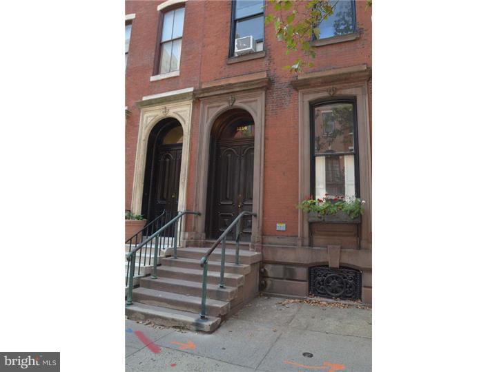 RITTENHOUSE SQUARE - Residential Income