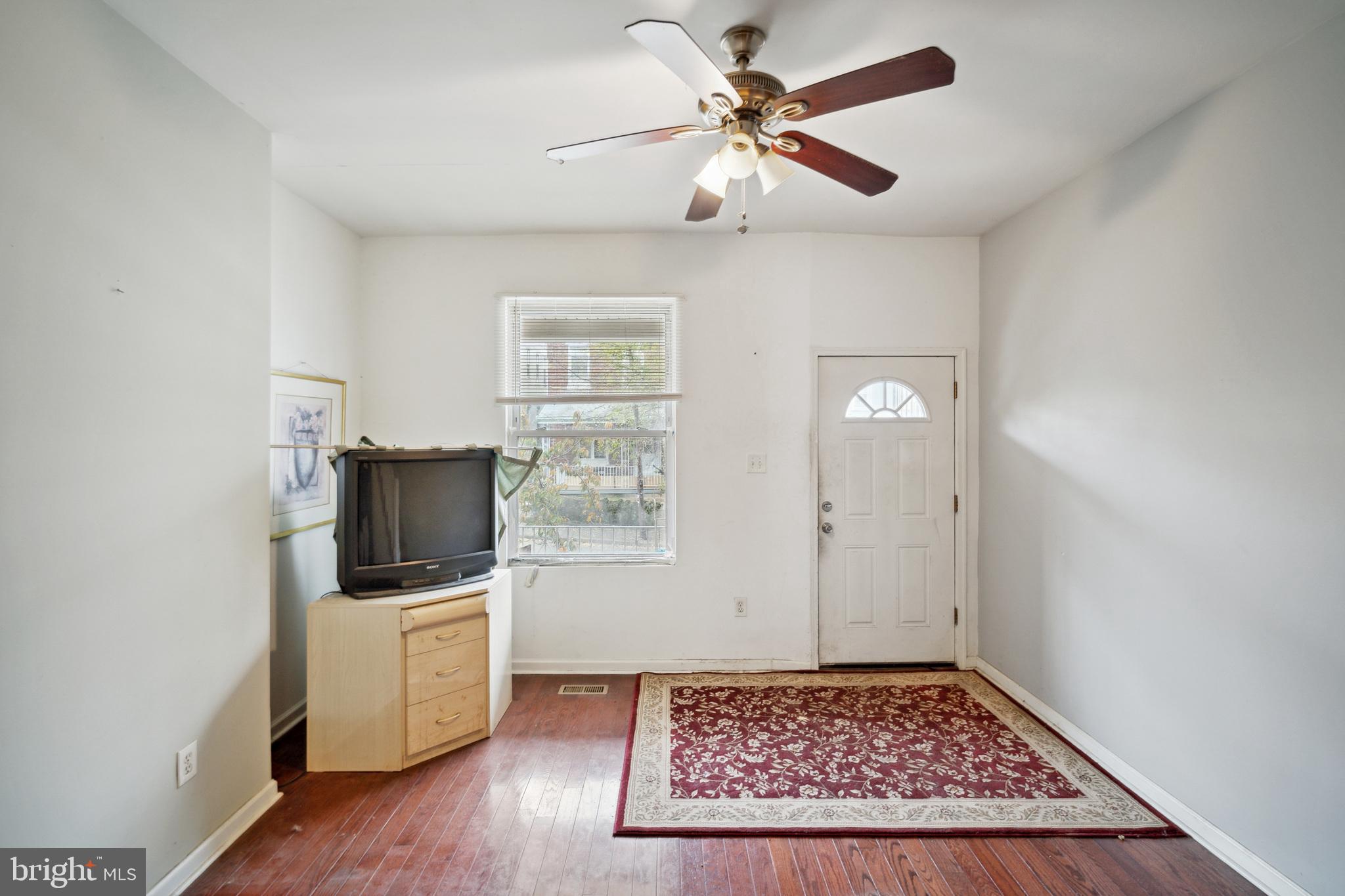 FRANKFORD - Residential