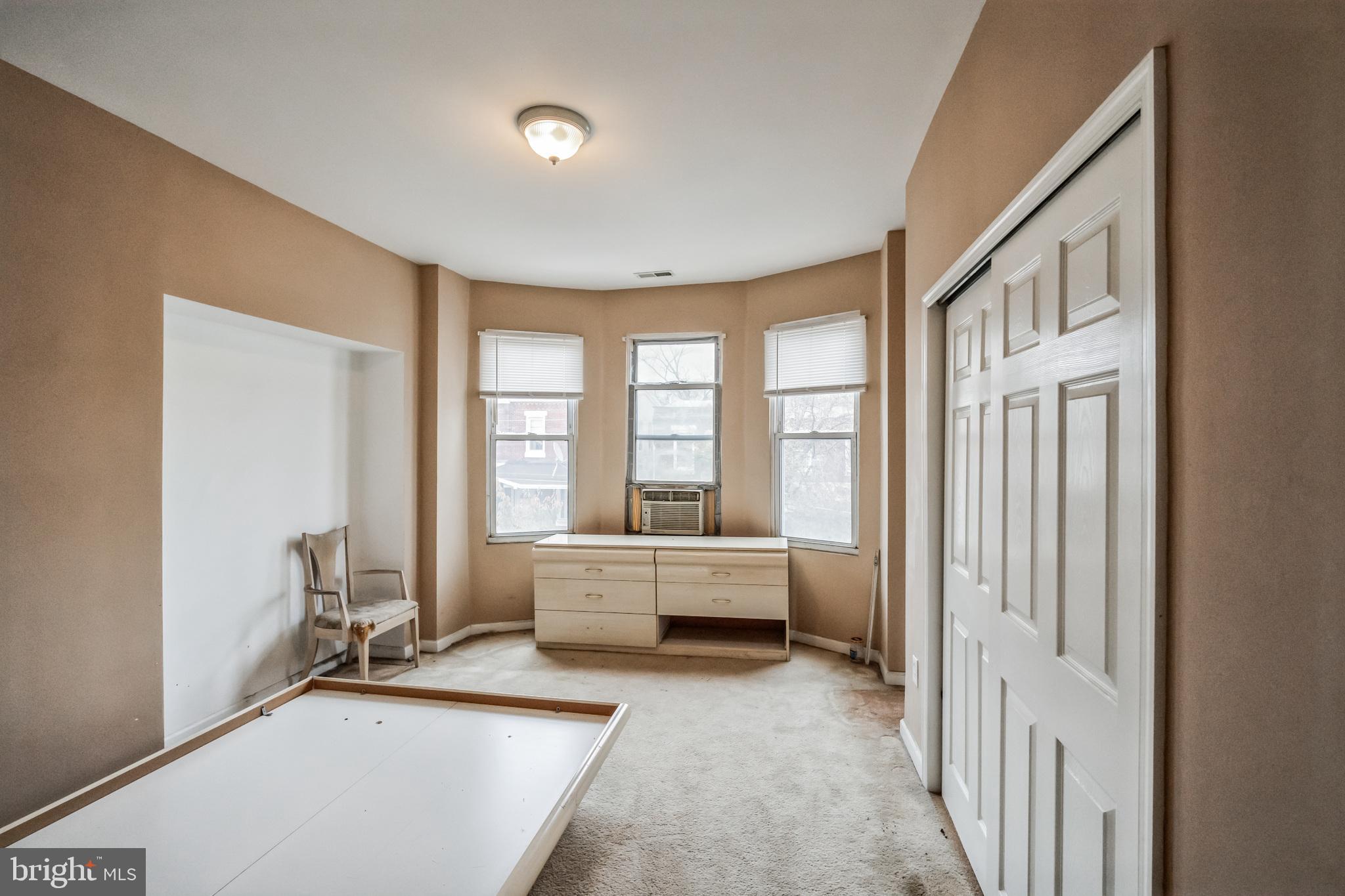 FRANKFORD - Residential