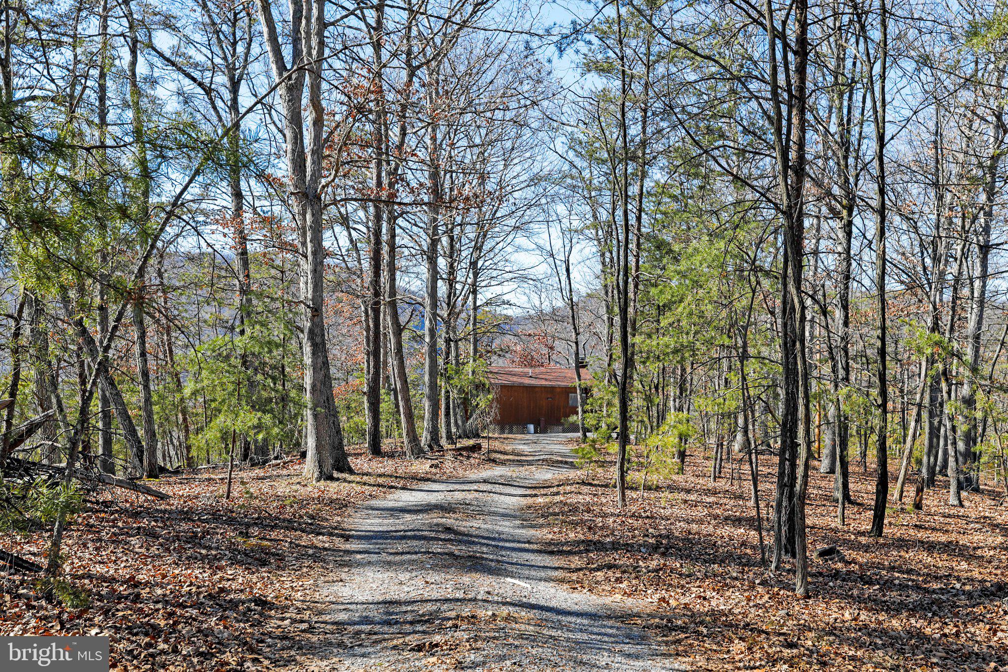 LITTLE MOUNTAIN ESTATES - Residential