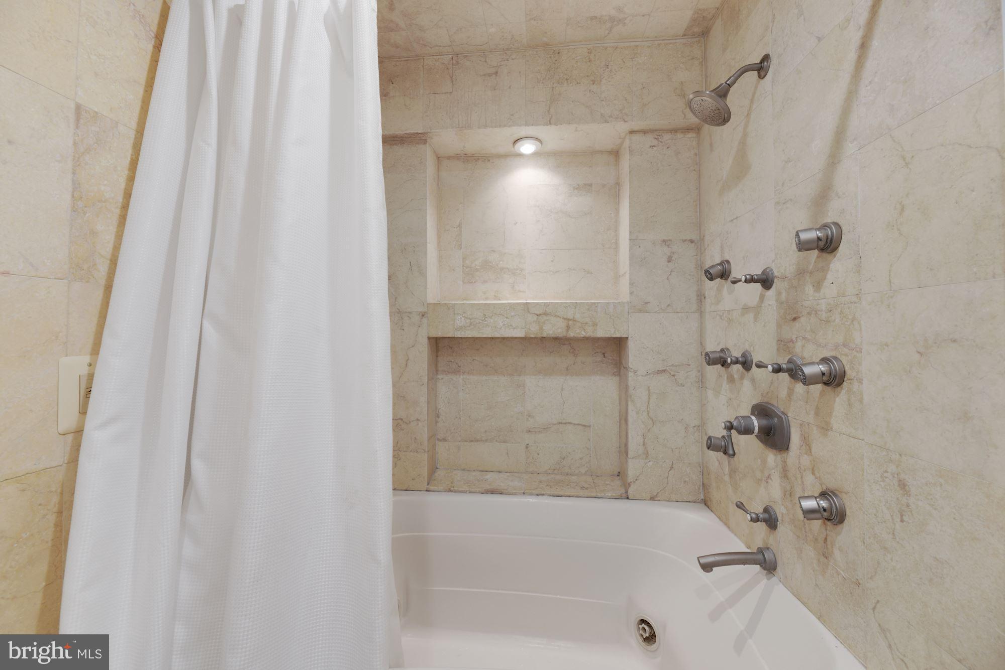 WAKEFIELD CHAPEL ESTATES - Residential Lease