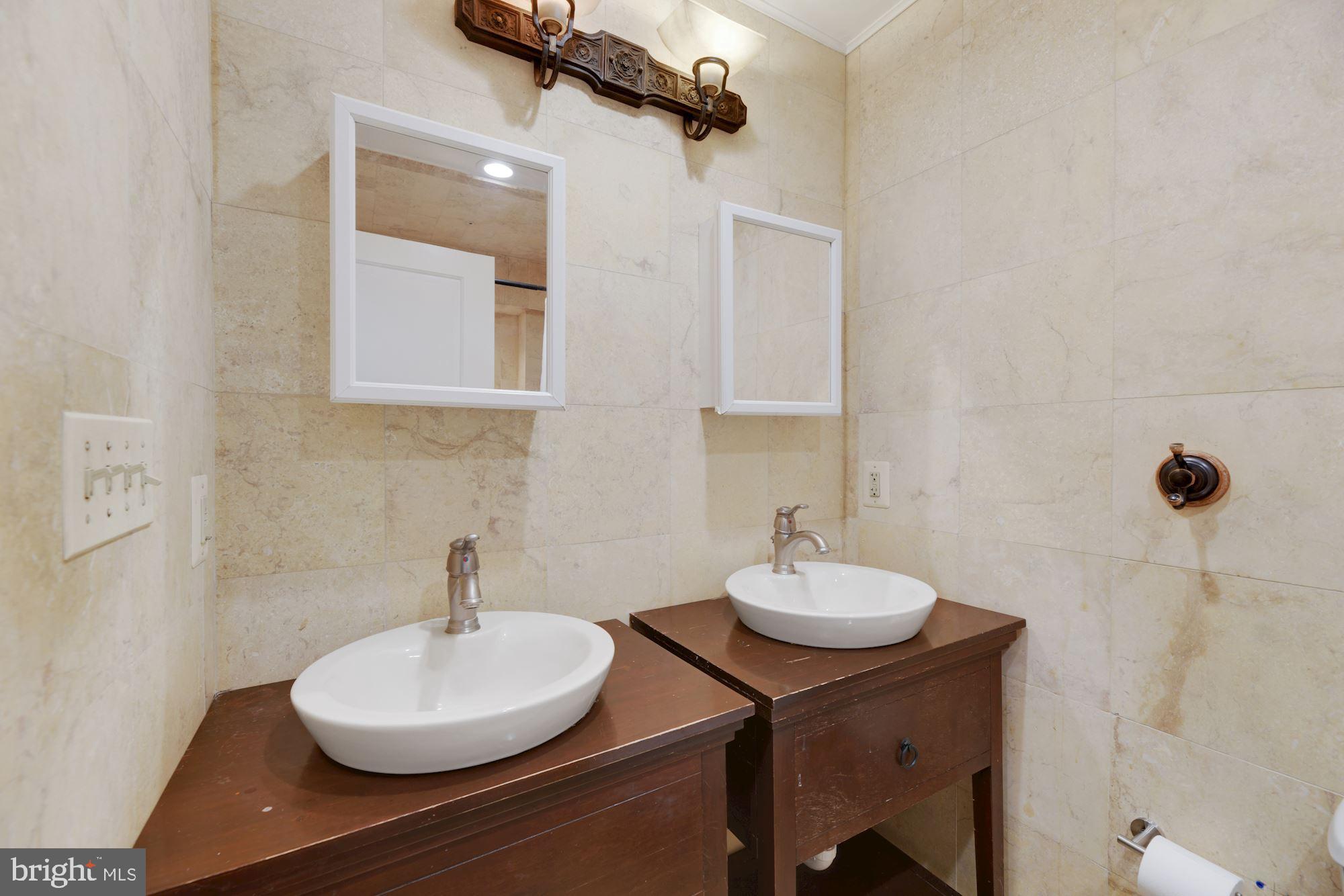 WAKEFIELD CHAPEL ESTATES - Residential Lease