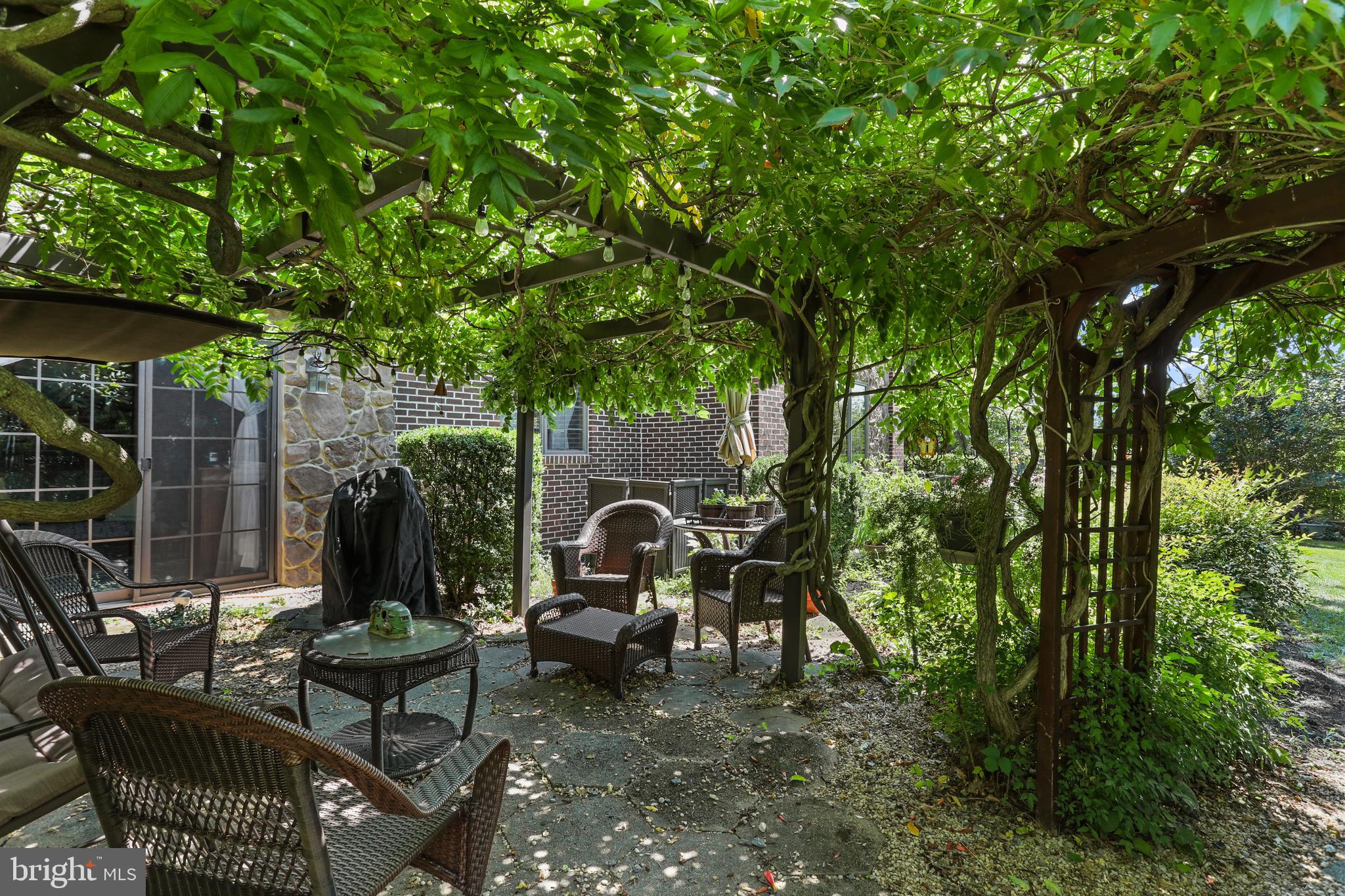 STONELEIGH - Residential