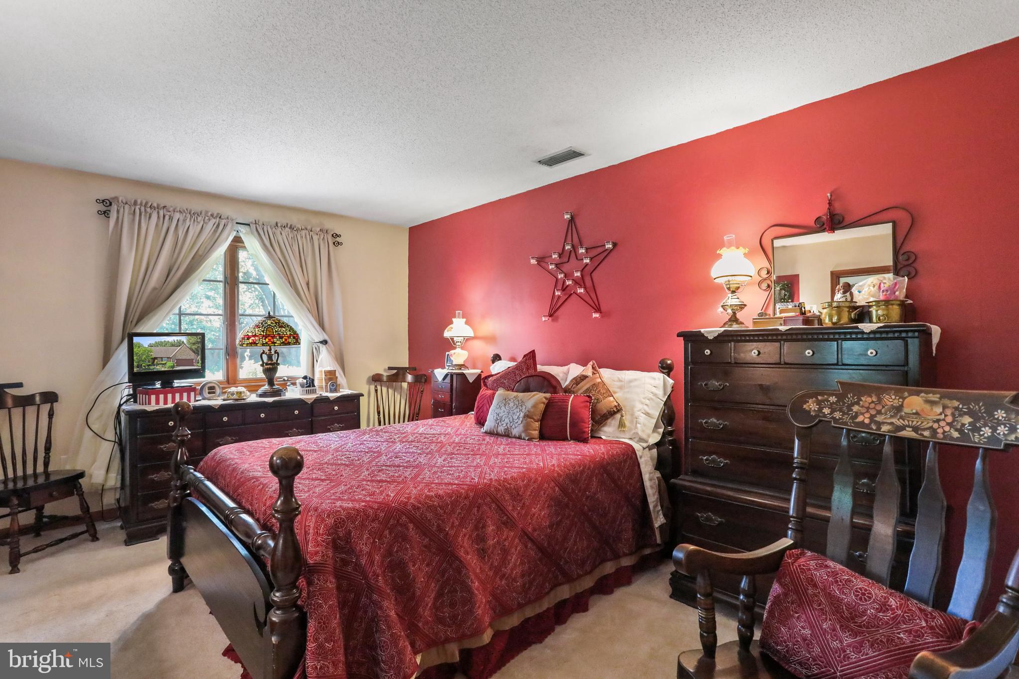 STONELEIGH - Residential