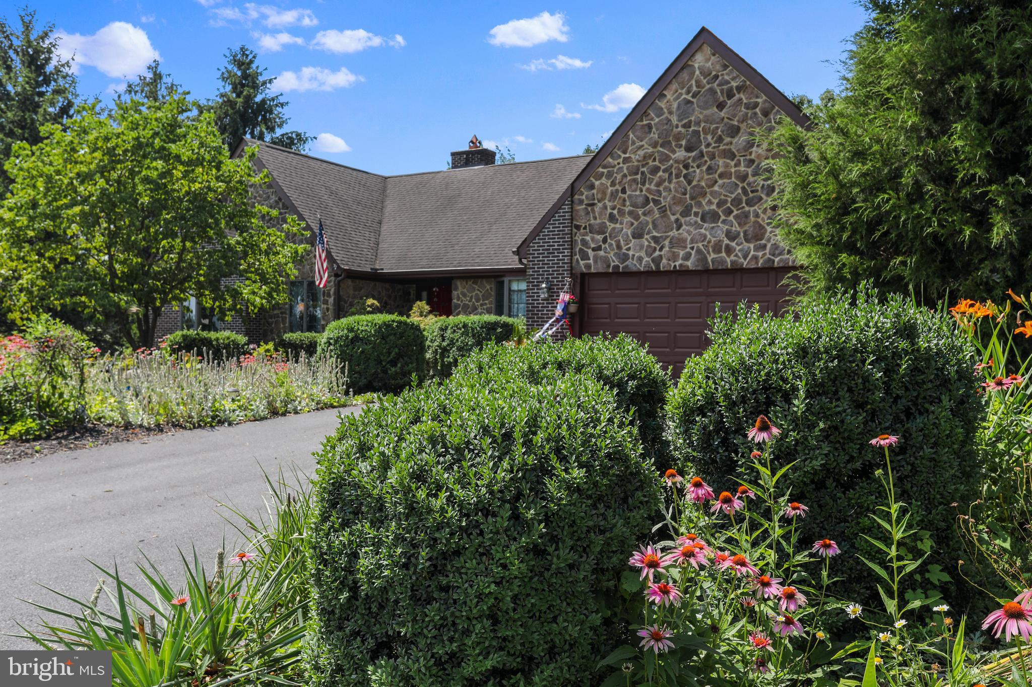 STONELEIGH - Residential