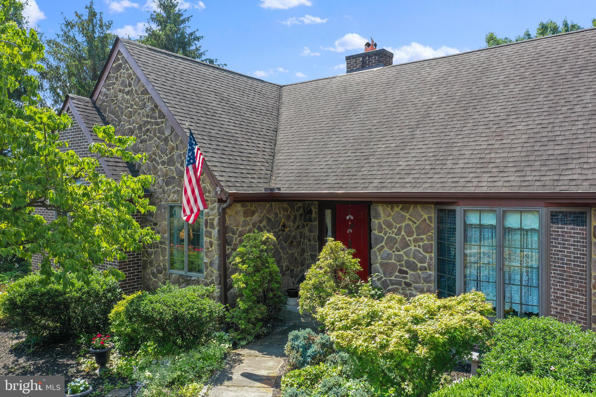 STONELEIGH - Residential