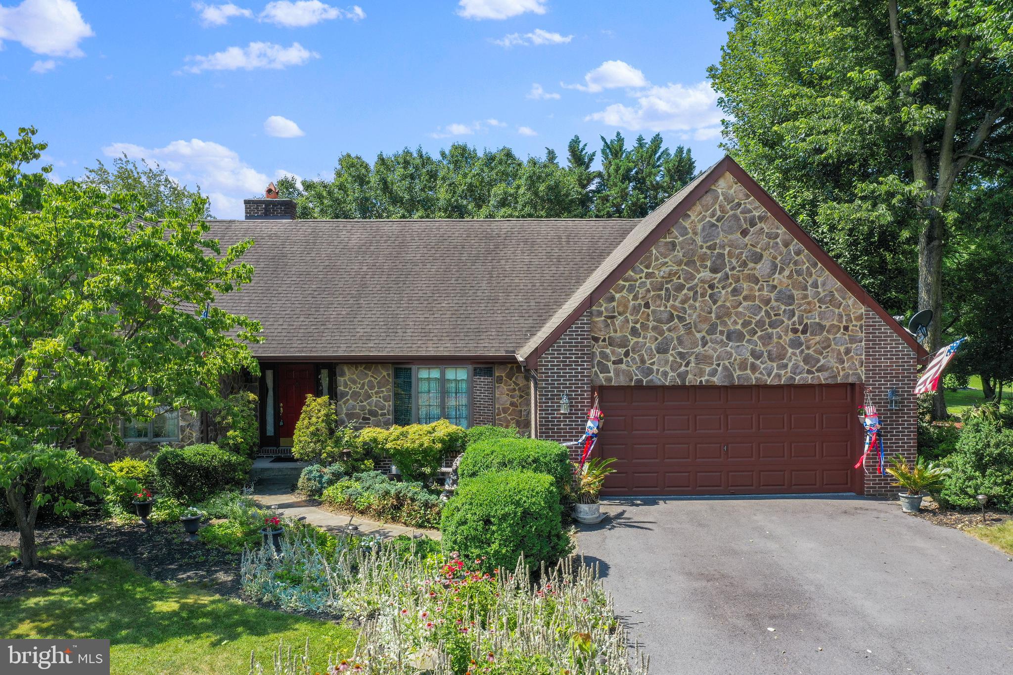 STONELEIGH - Residential