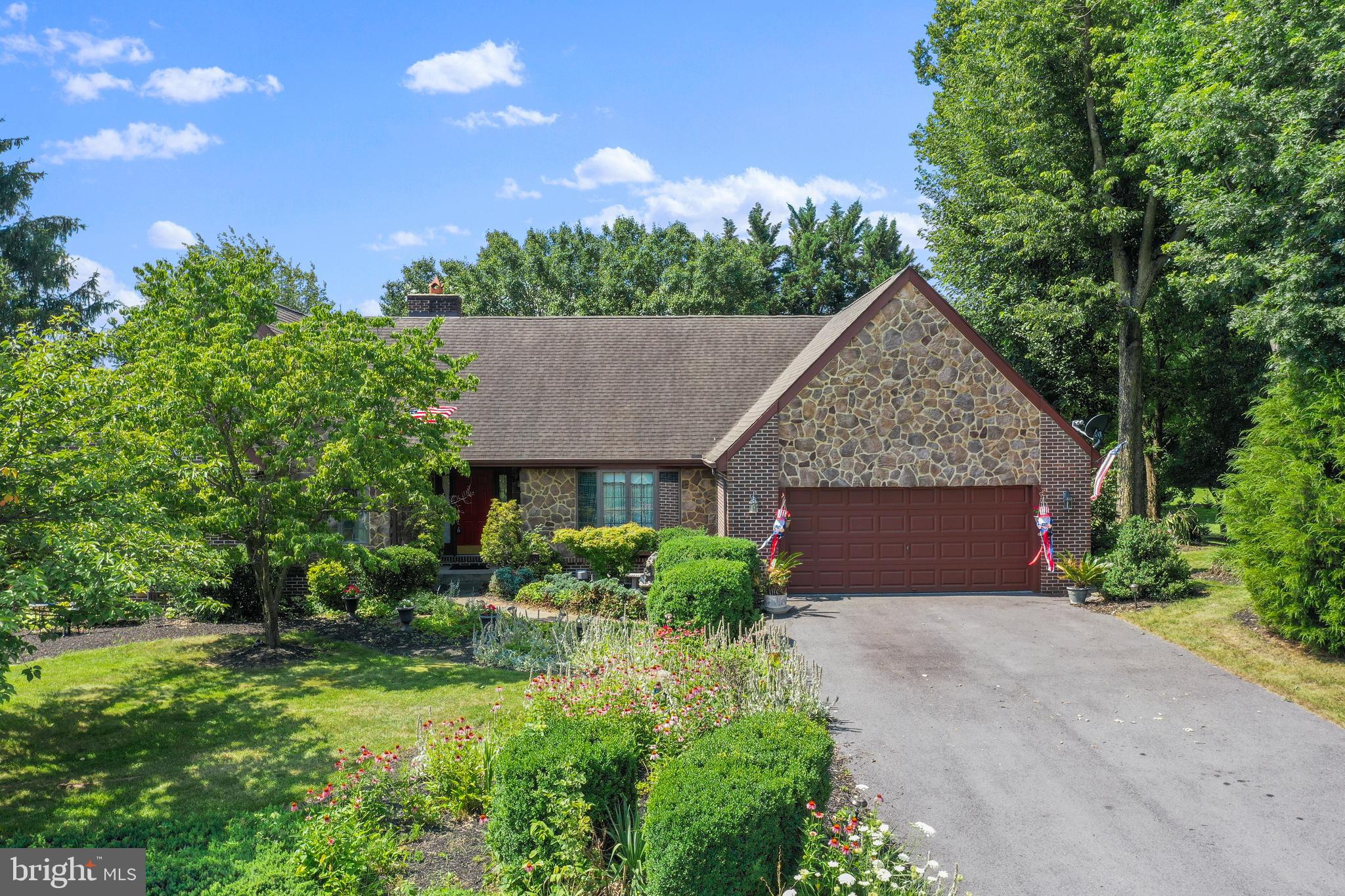 STONELEIGH - Residential