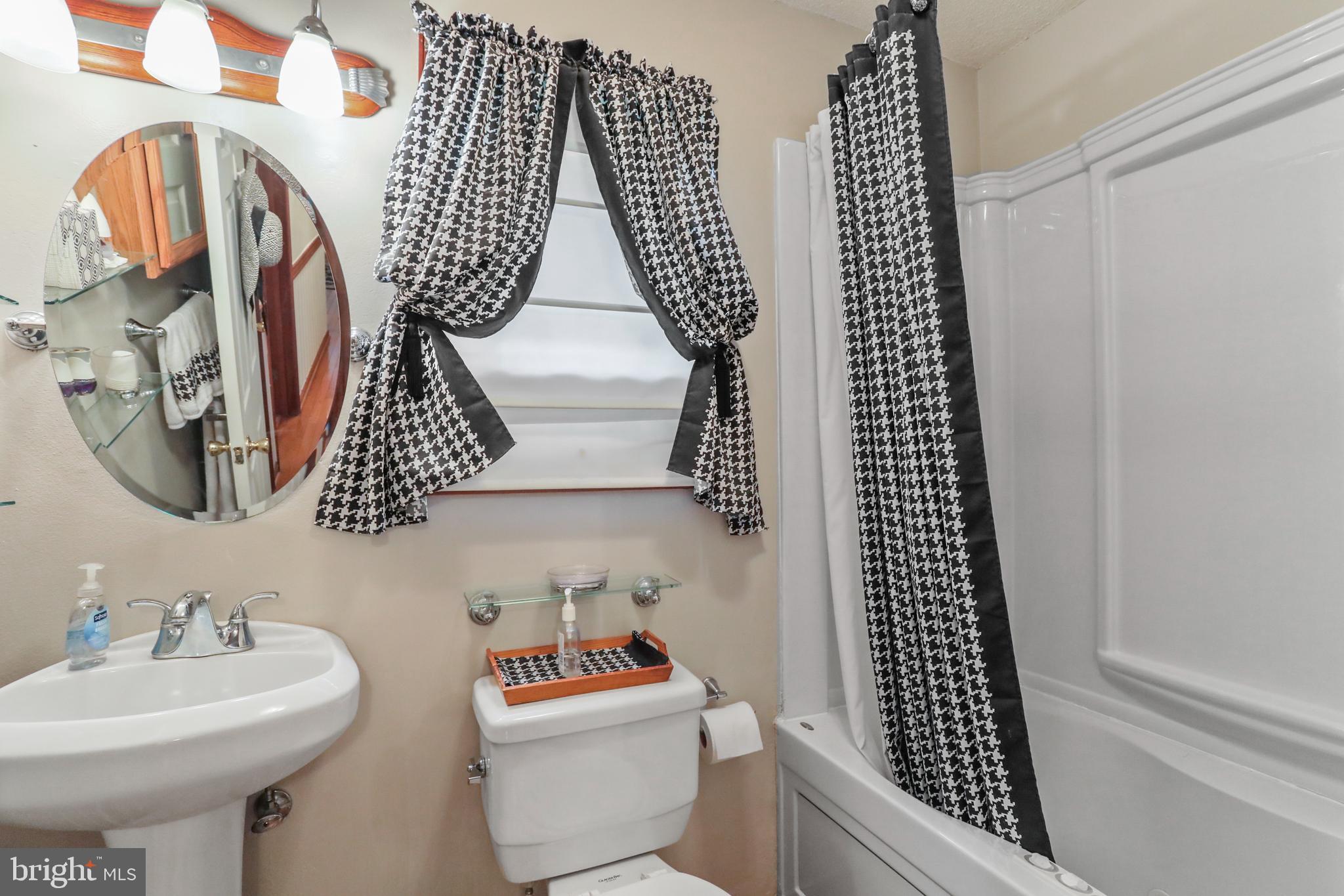 STONELEIGH - Residential