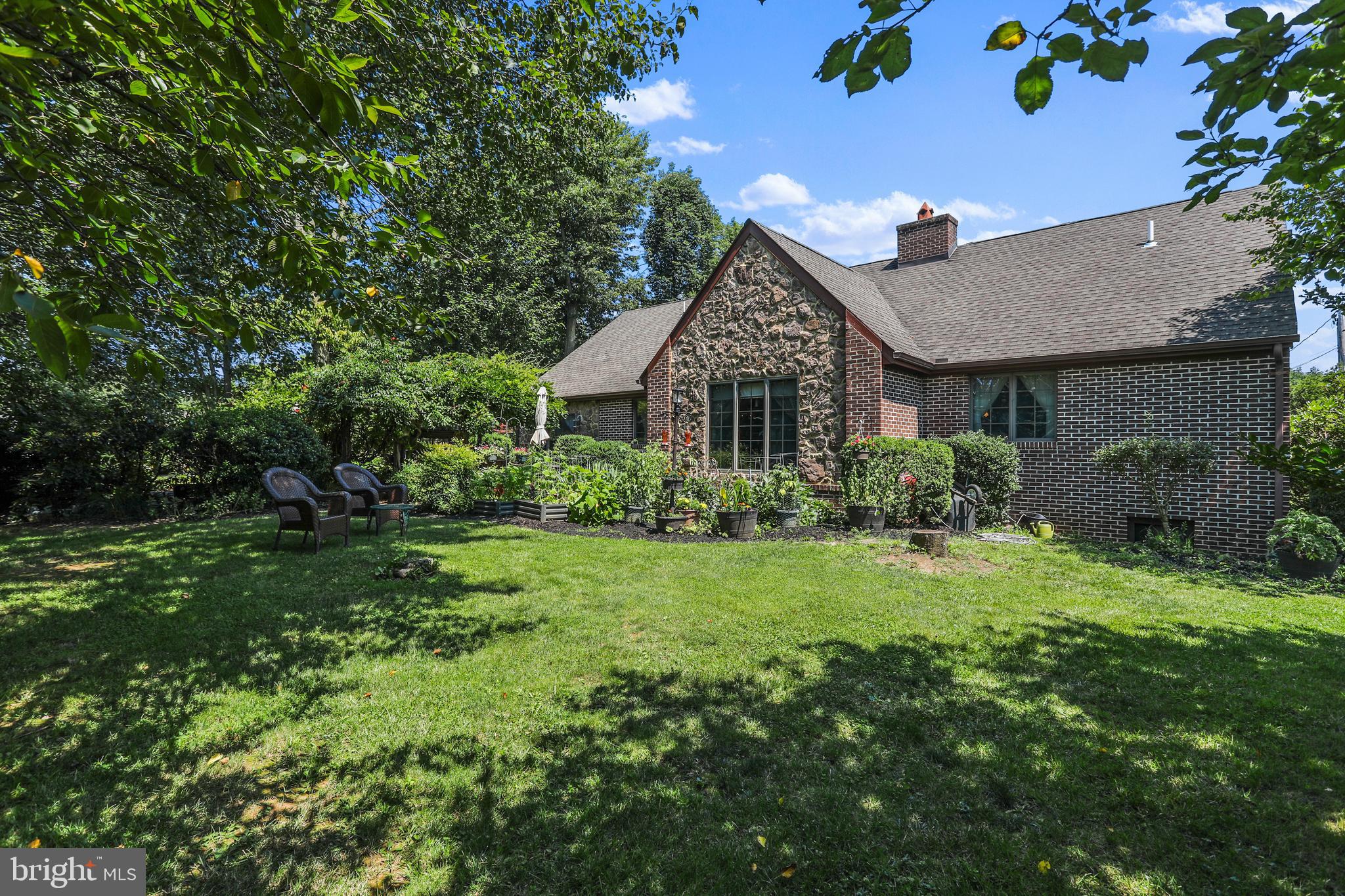 STONELEIGH - Residential