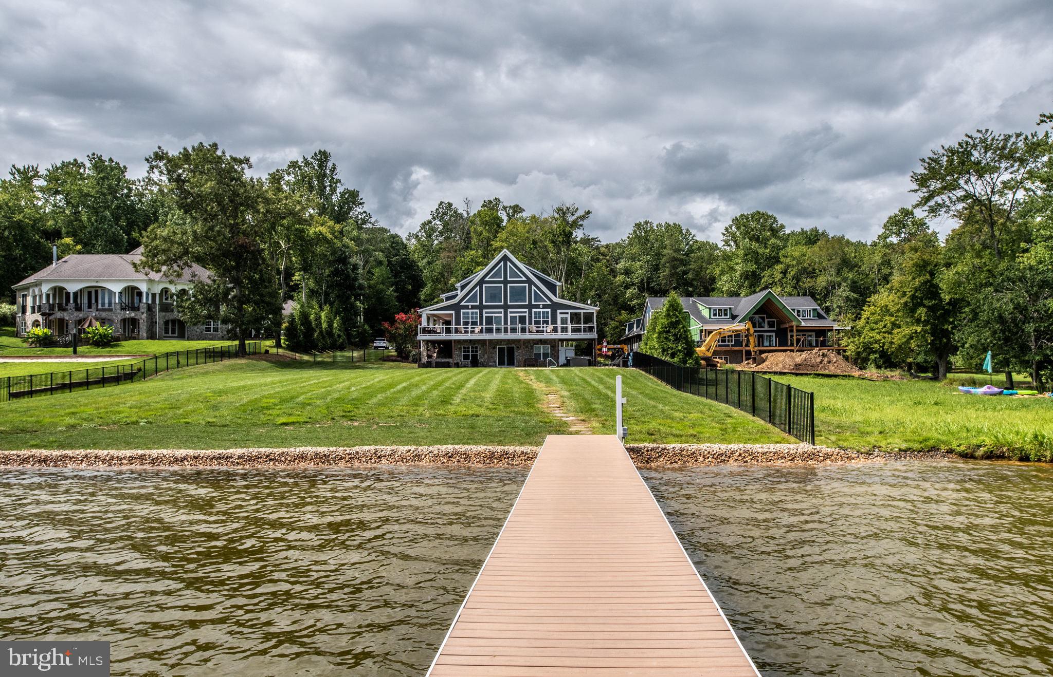 MAPLE SPRINGS - Residential