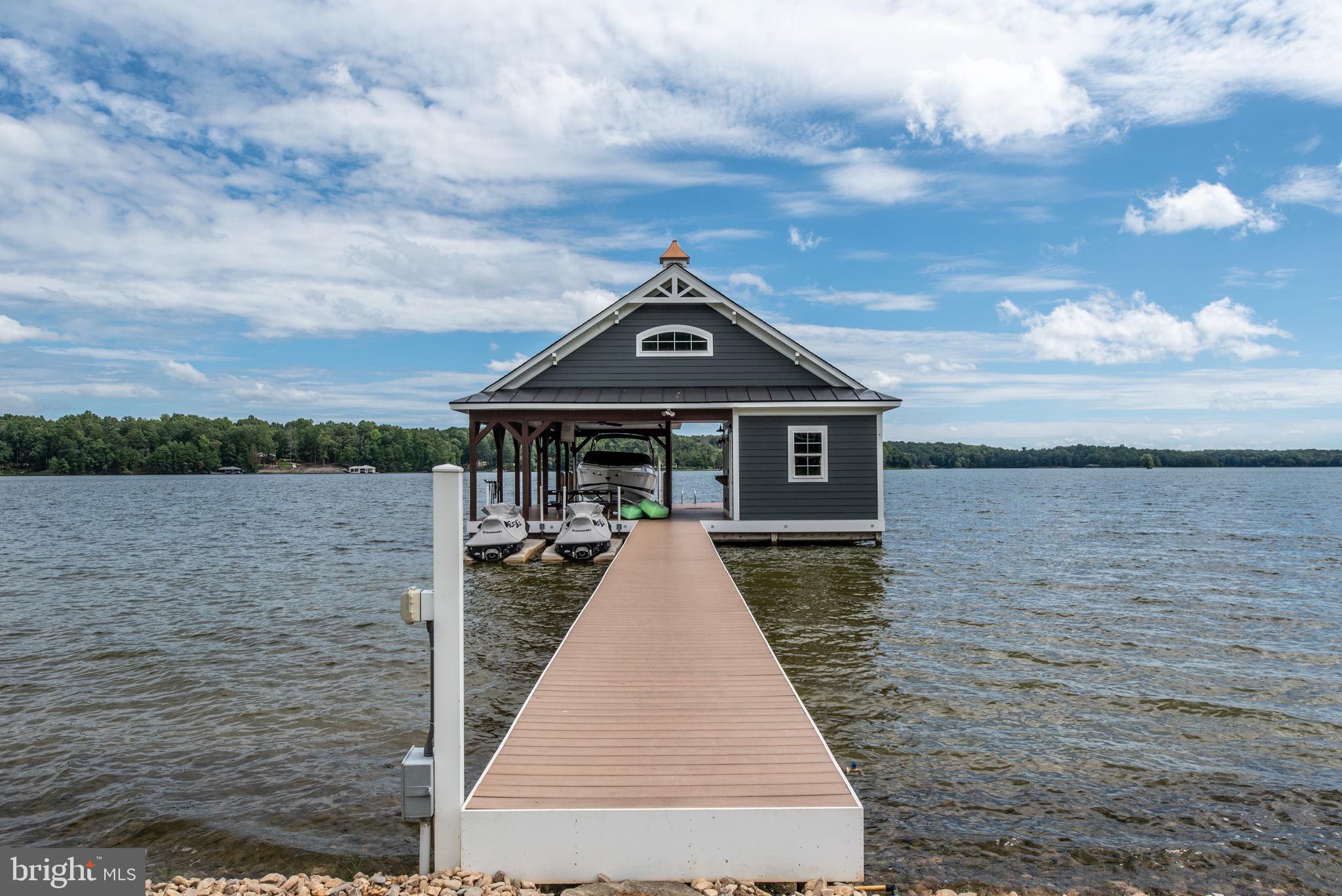 MAPLE SPRINGS - Residential