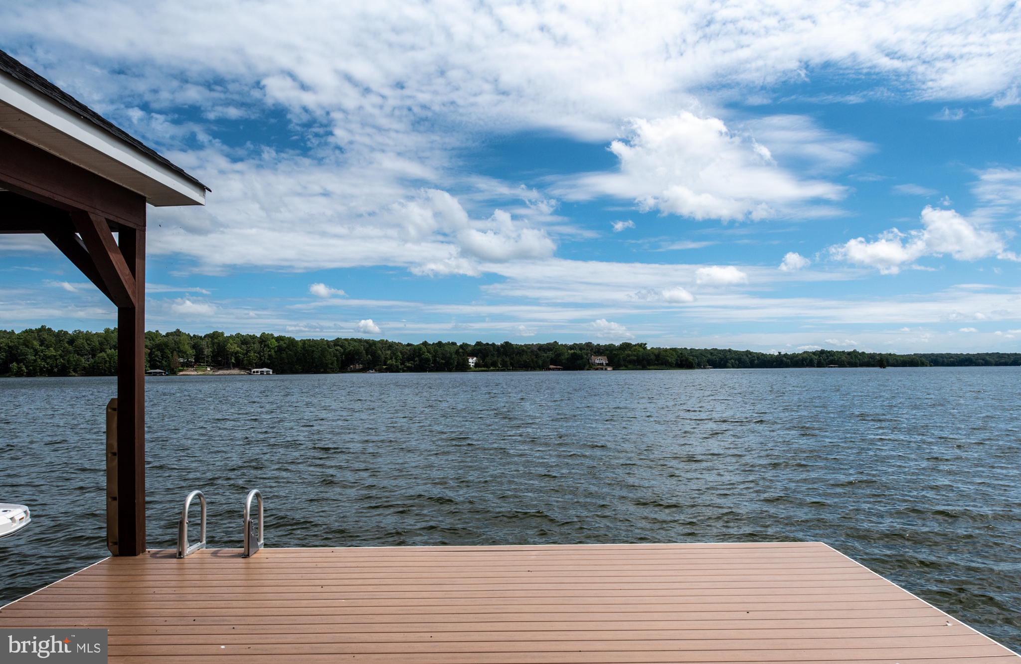 MAPLE SPRINGS - Residential