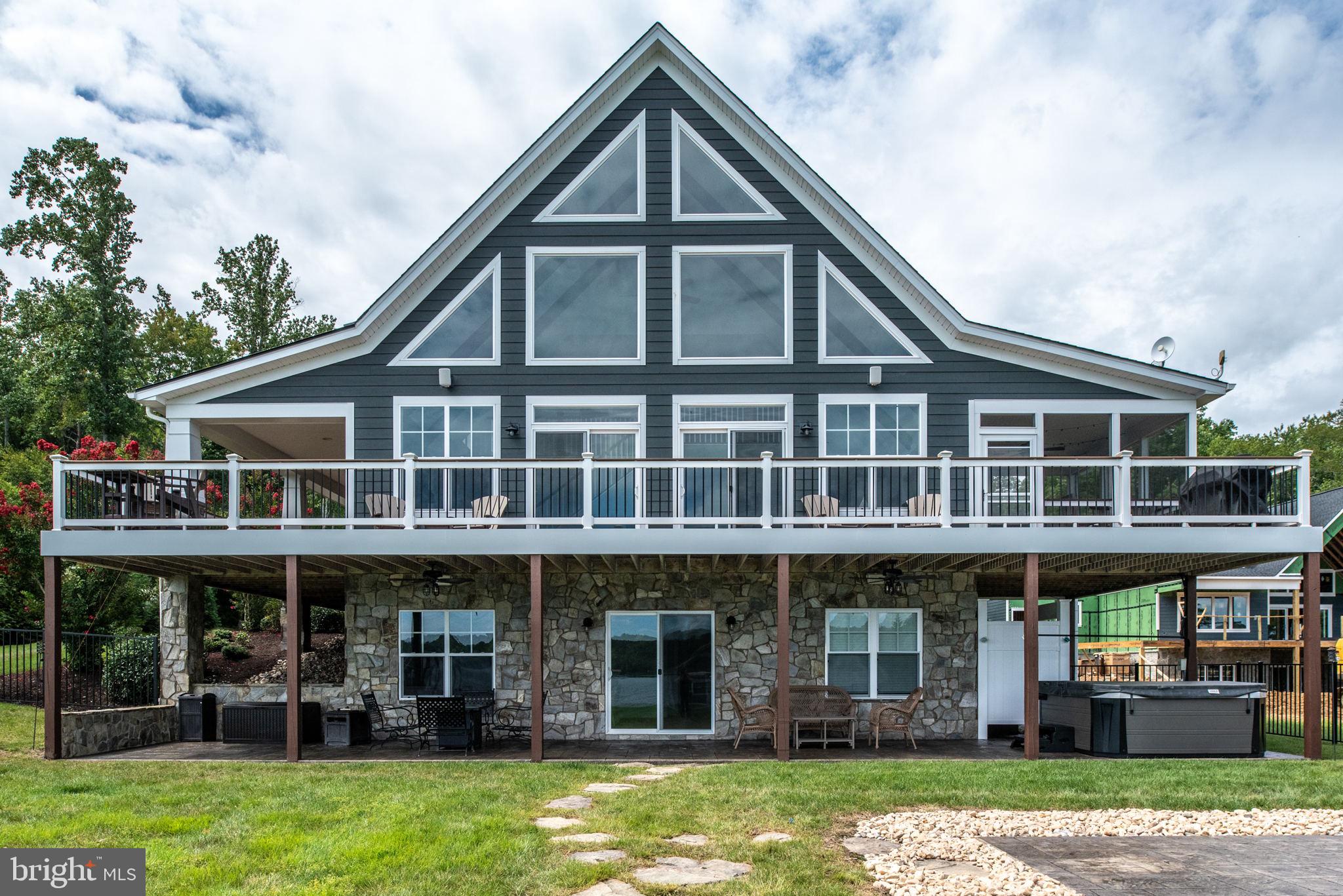 MAPLE SPRINGS - Residential