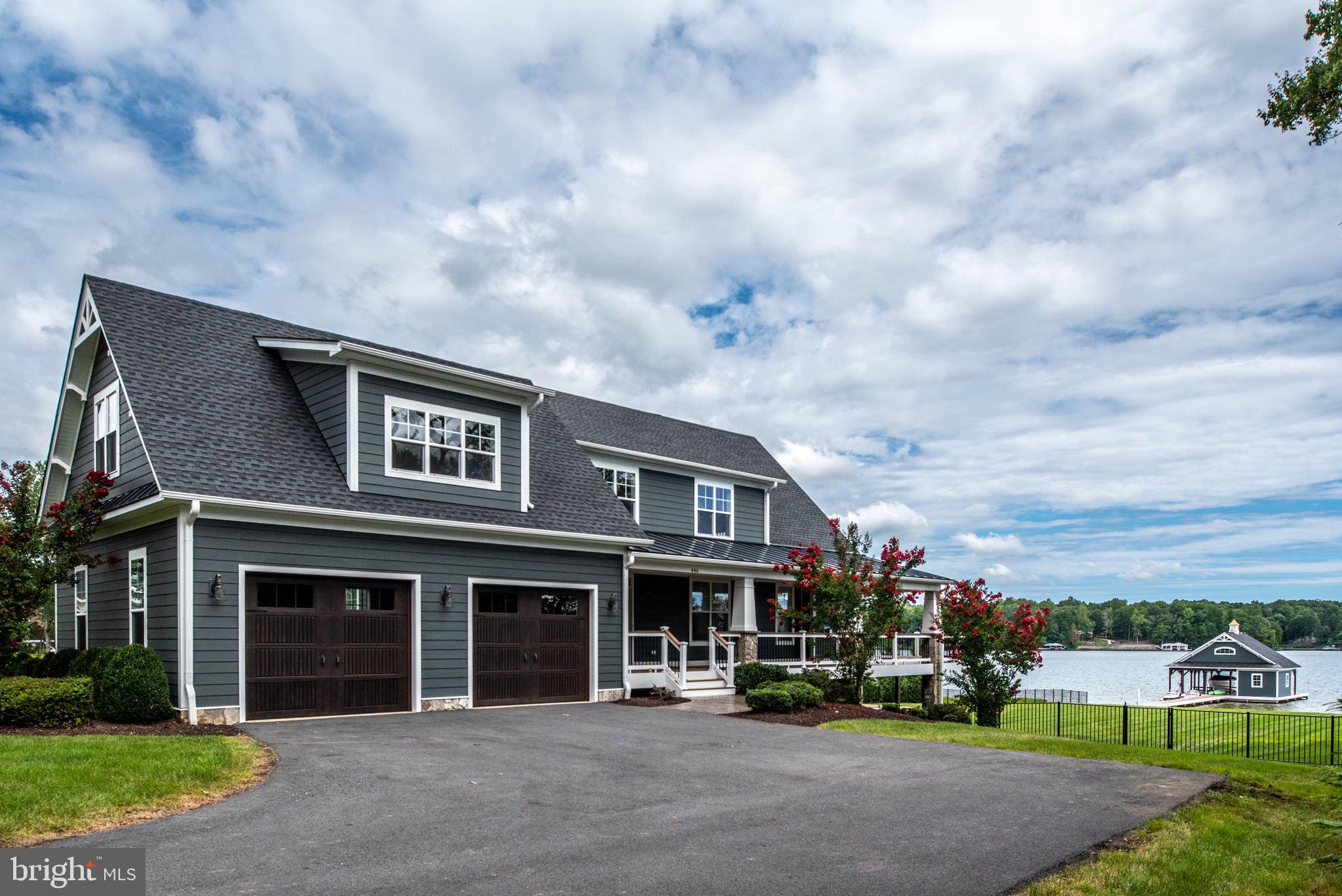 MAPLE SPRINGS - Residential