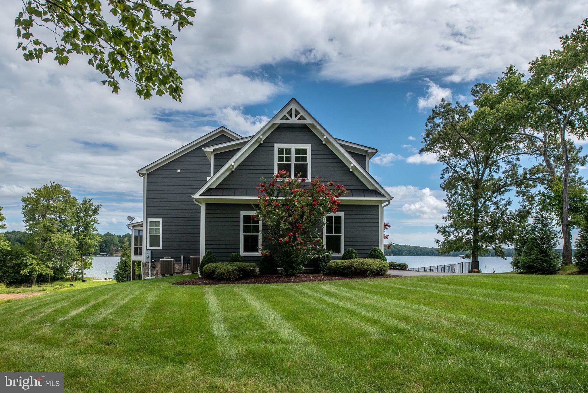 MAPLE SPRINGS - Residential