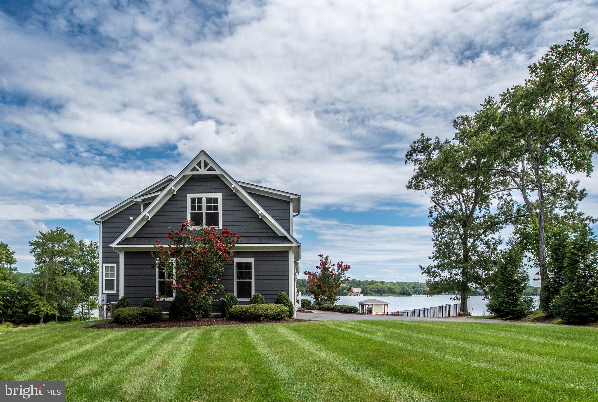 MAPLE SPRINGS - Residential