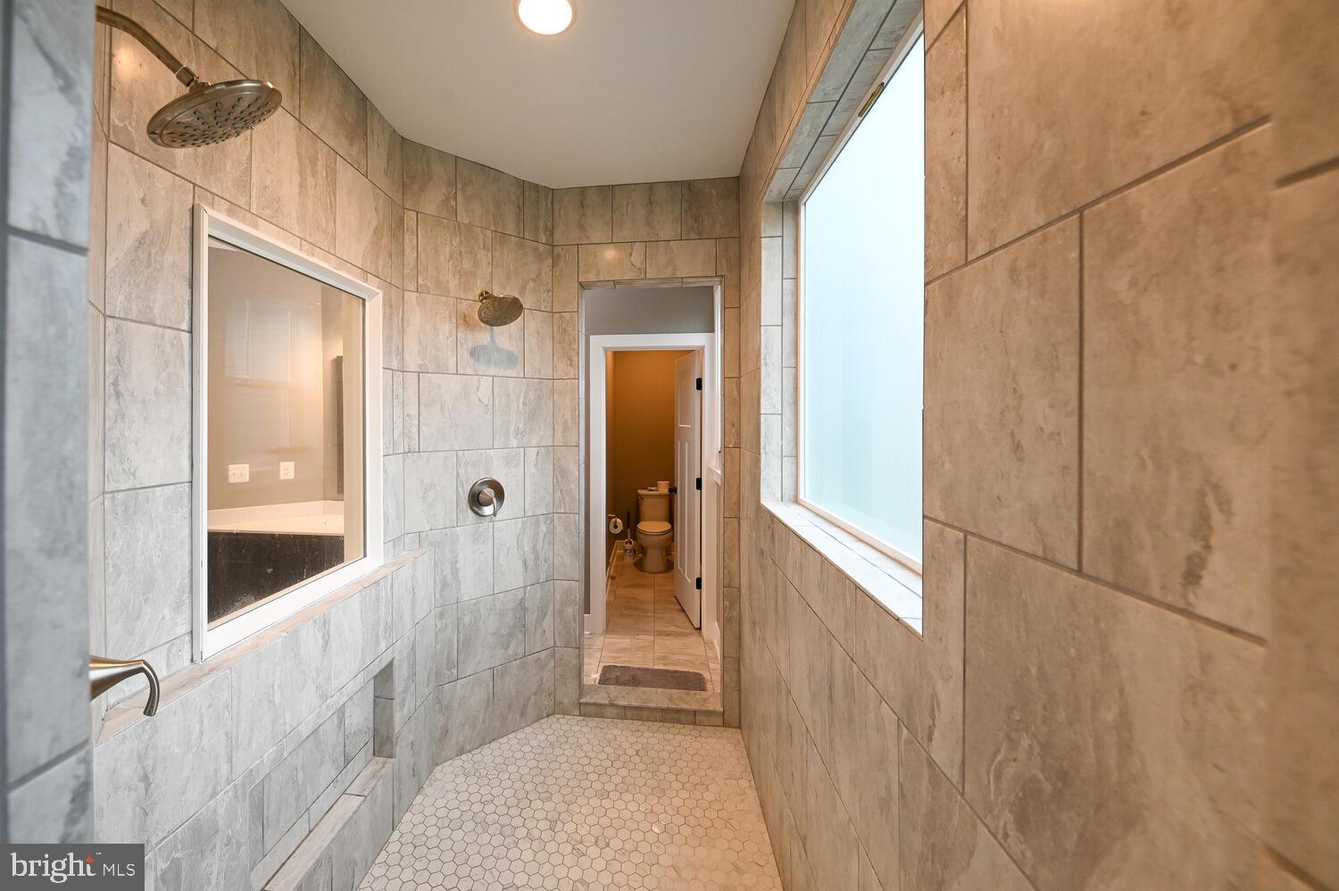 SOUTHERN HILLS - Residential