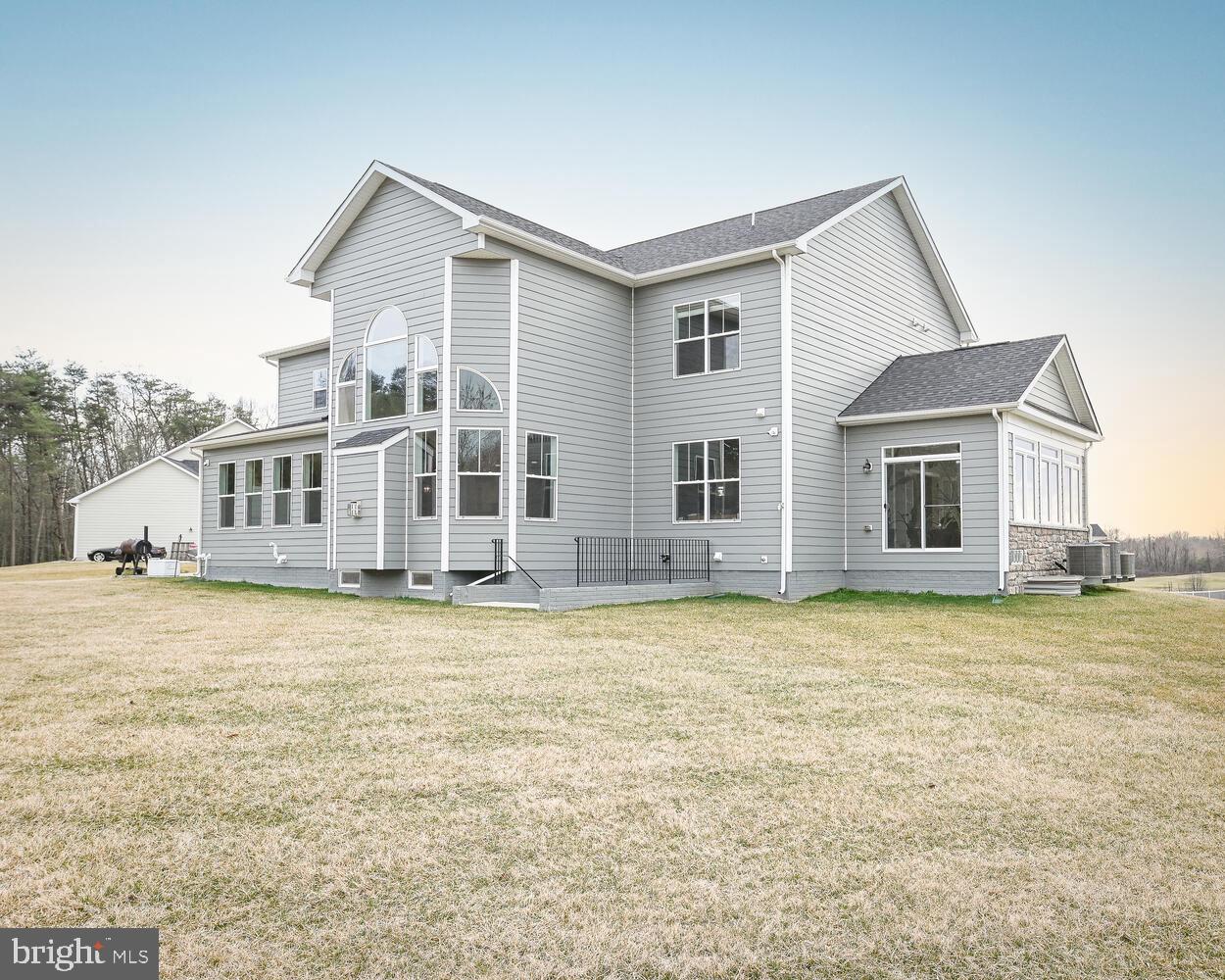 SOUTHERN HILLS - Residential