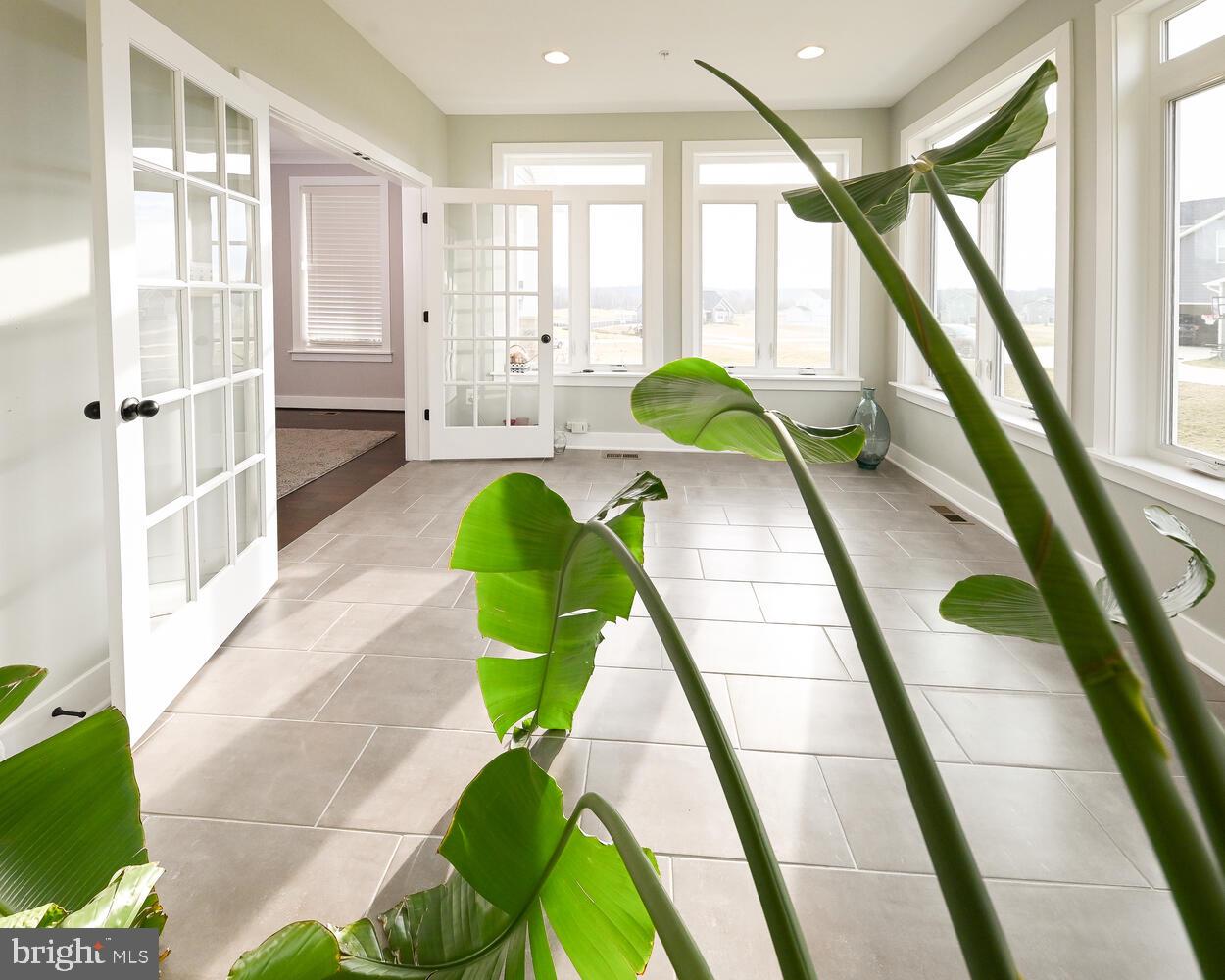 SOUTHERN HILLS - Residential