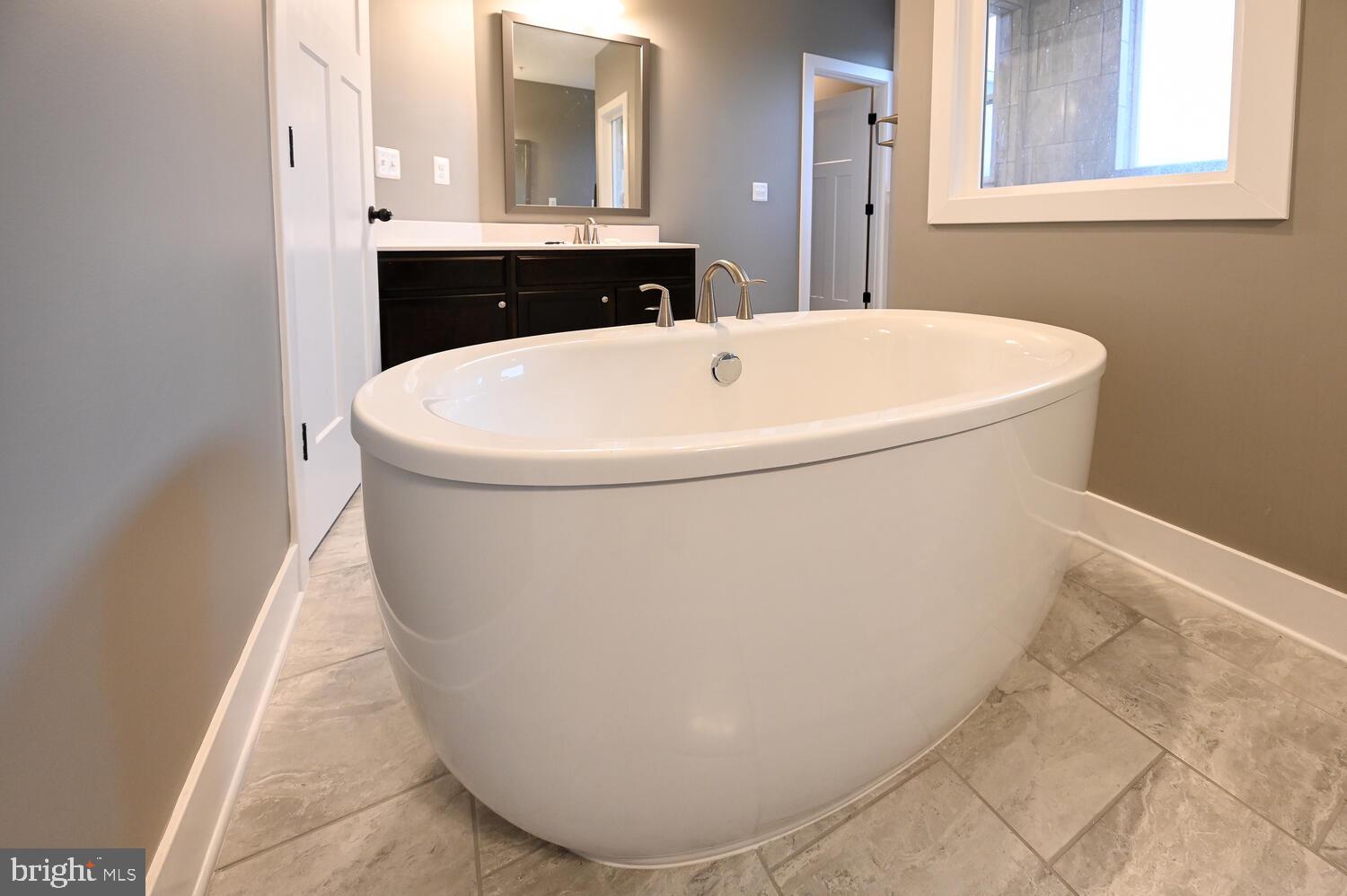 SOUTHERN HILLS - Residential