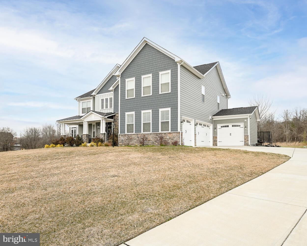 SOUTHERN HILLS - Residential