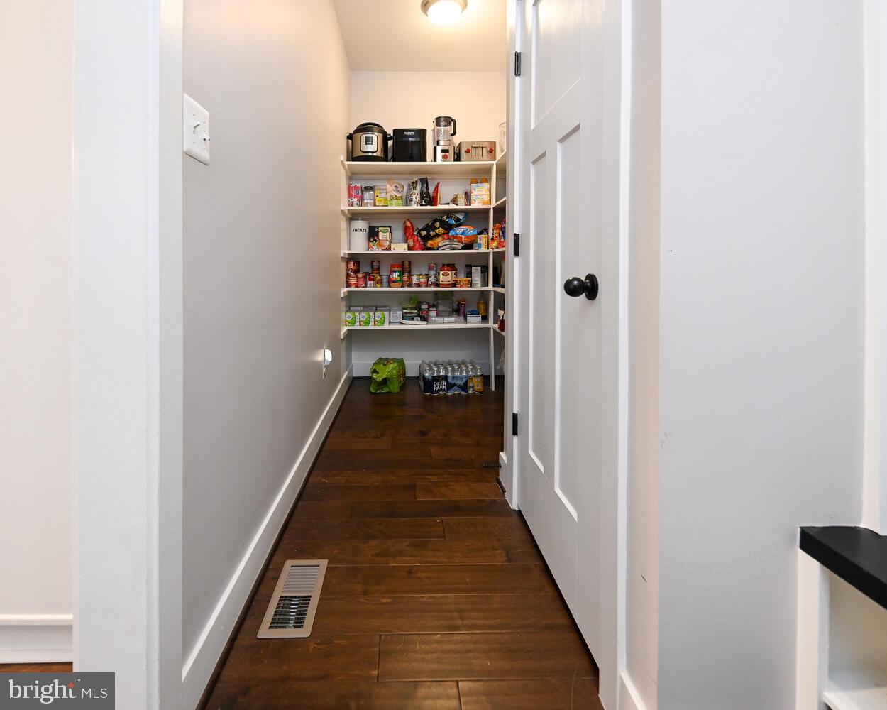 SOUTHERN HILLS - Residential