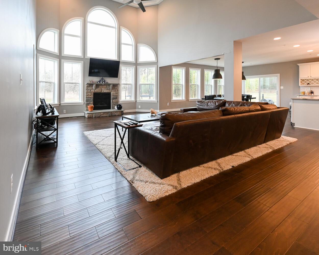 SOUTHERN HILLS - Residential