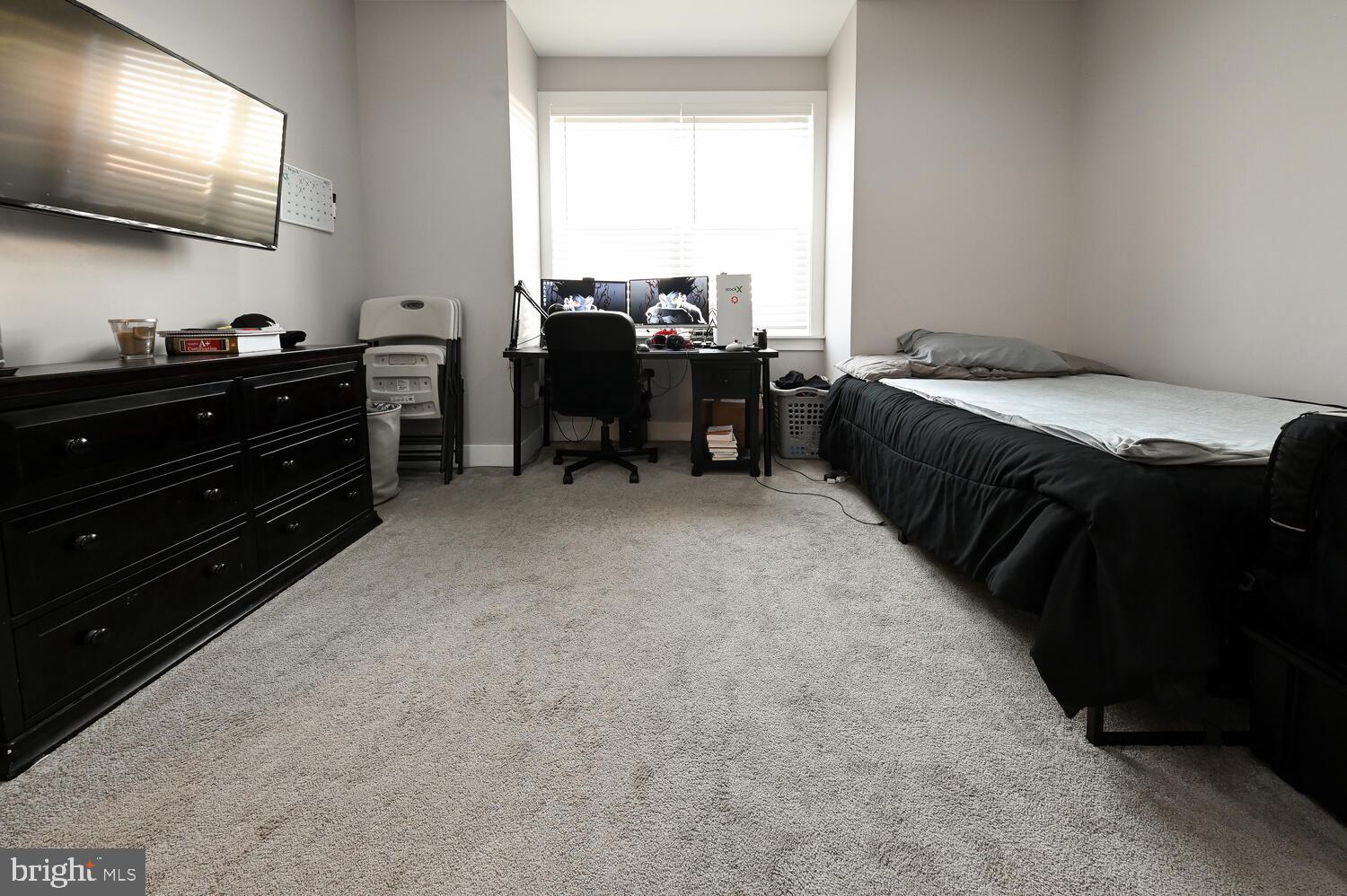 SOUTHERN HILLS - Residential