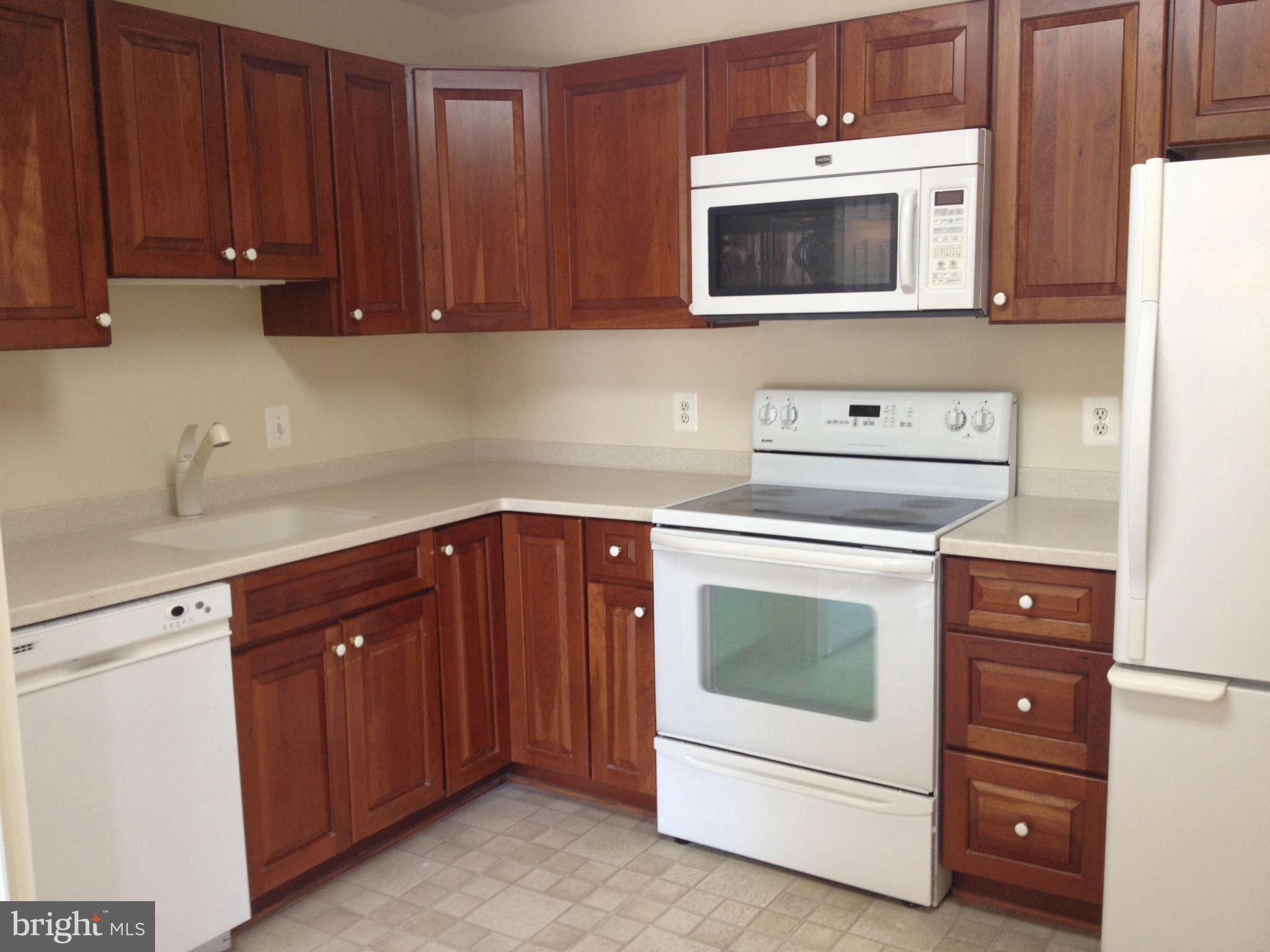 MCLEAN HOUSE - Residential Lease