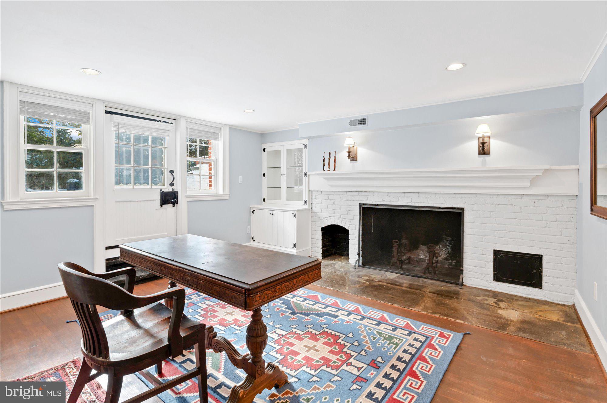 KENWOOD - Residential