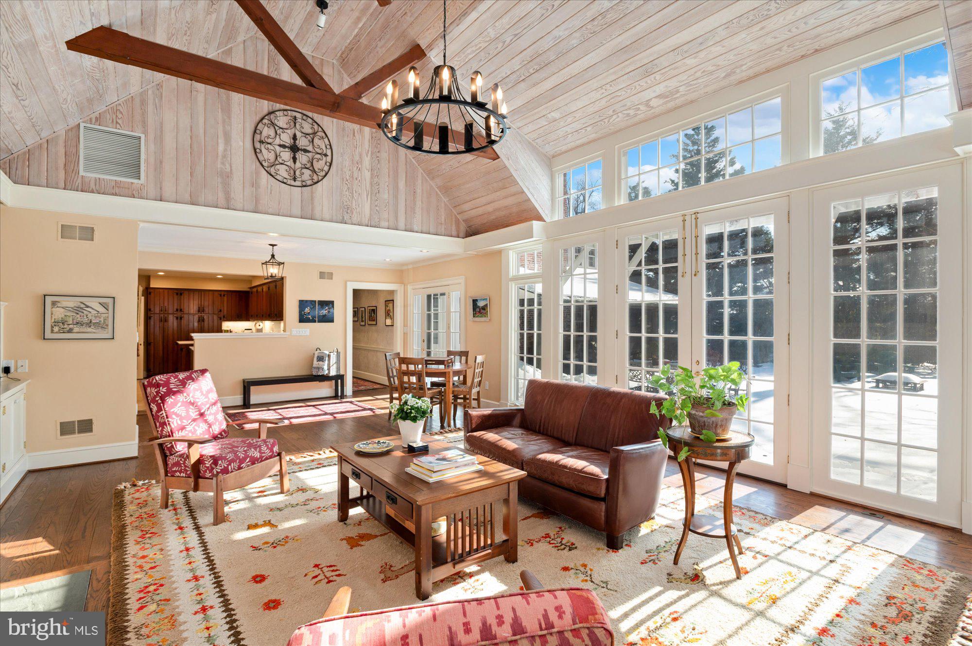 KENWOOD - Residential