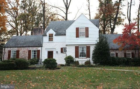 6420 BROOKSIDE DRIVE CHEVY CHASE MD 20815