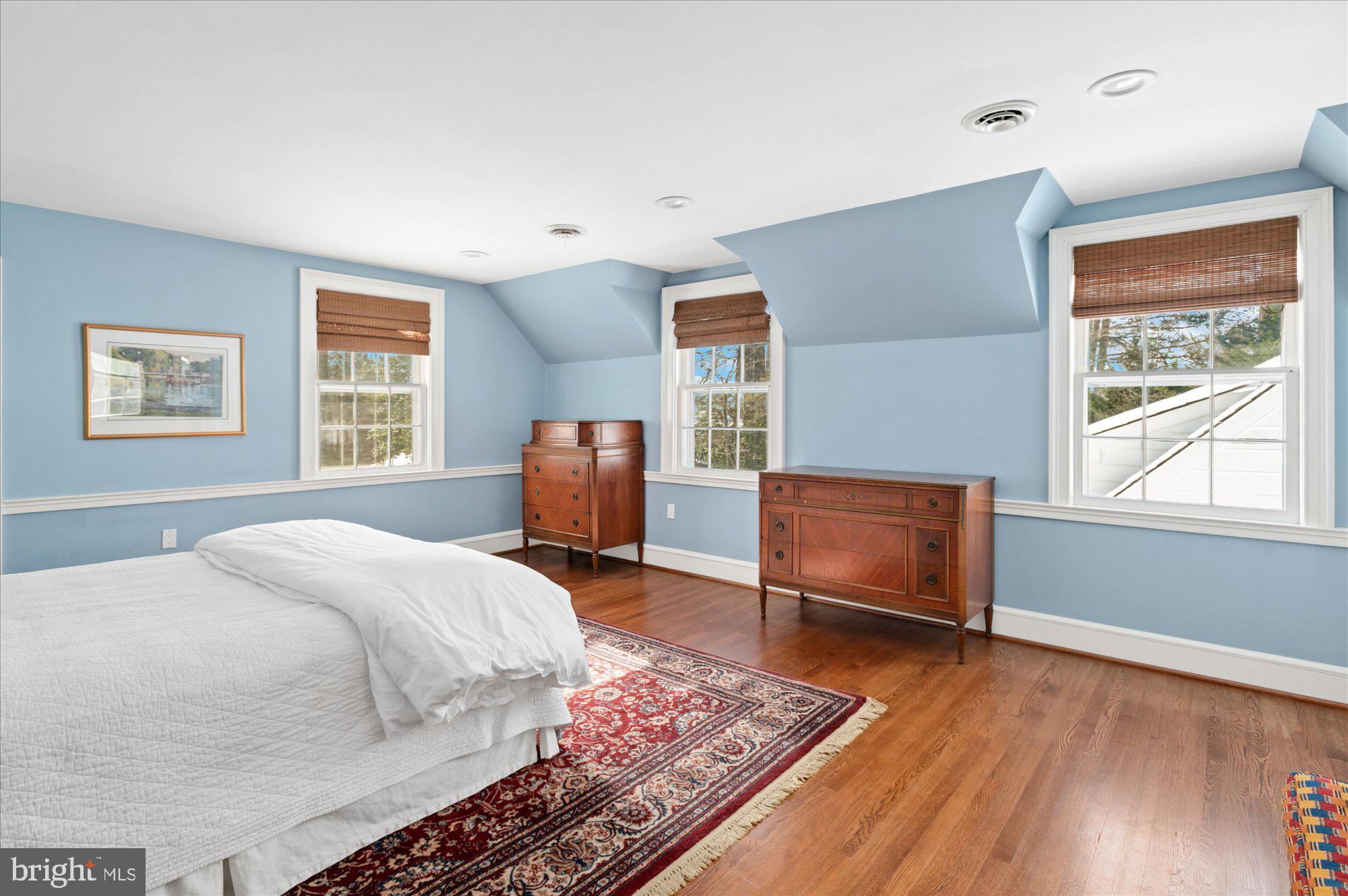 KENWOOD - Residential