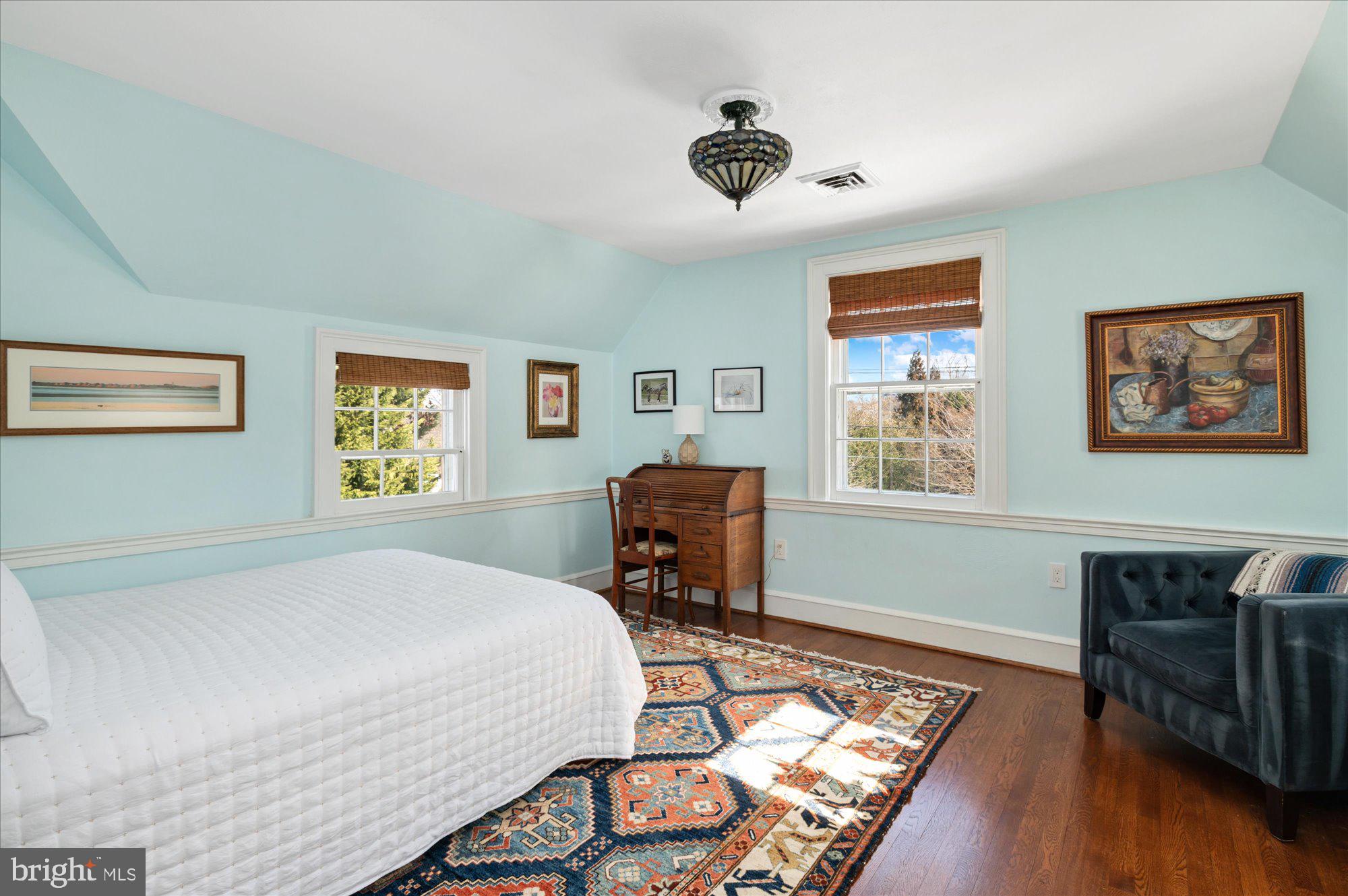 KENWOOD - Residential